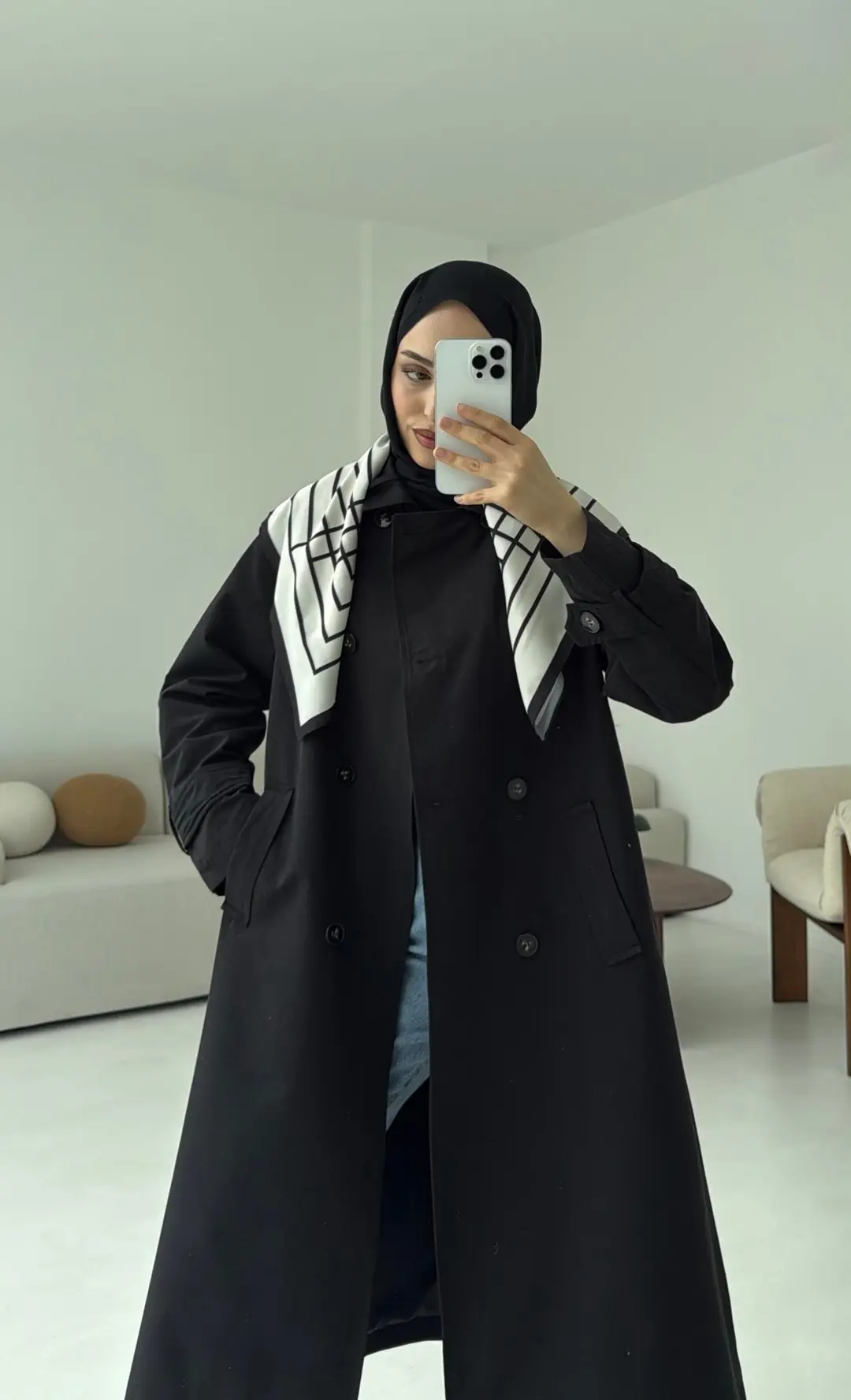 Şal Detay Trençkot Siyah