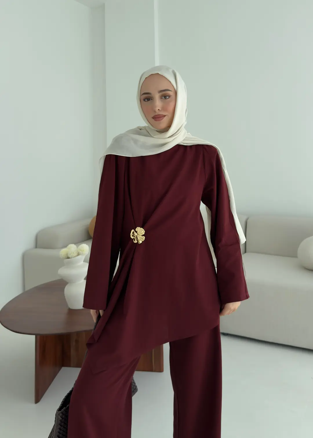 Broş Detay Bluz Takım Bordo
