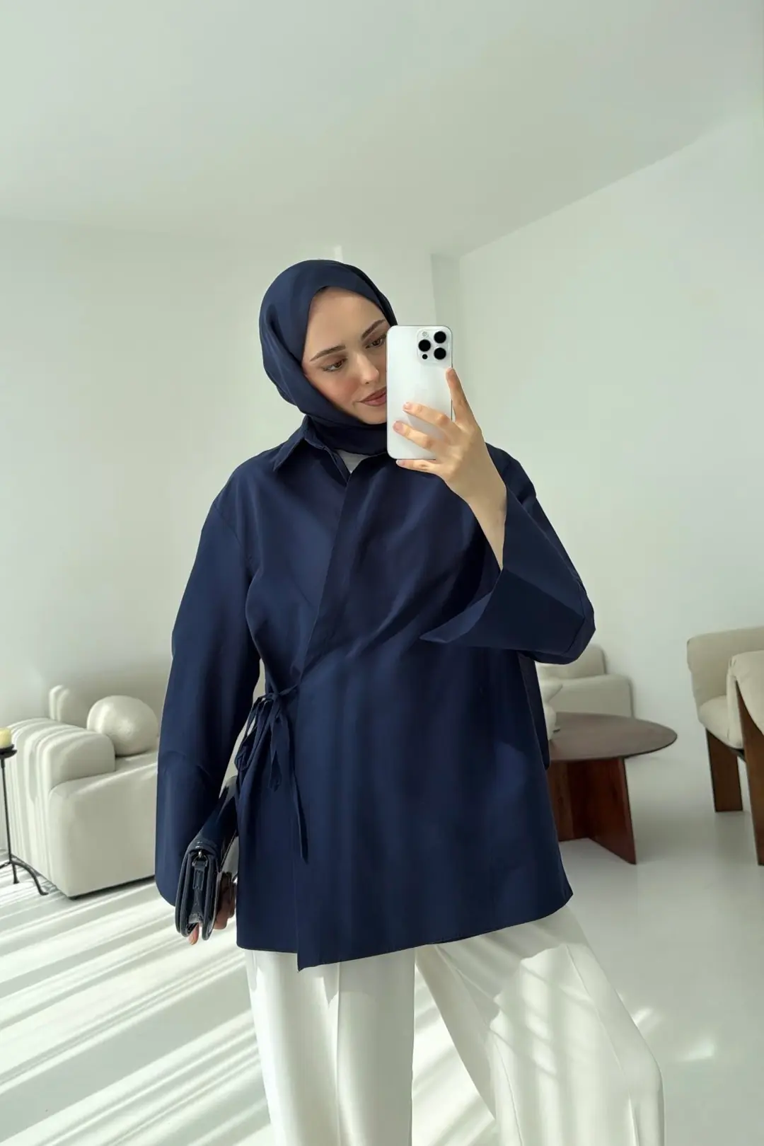 Çapraz Bağlamalı Kol Detay Gömlek Lacivert
