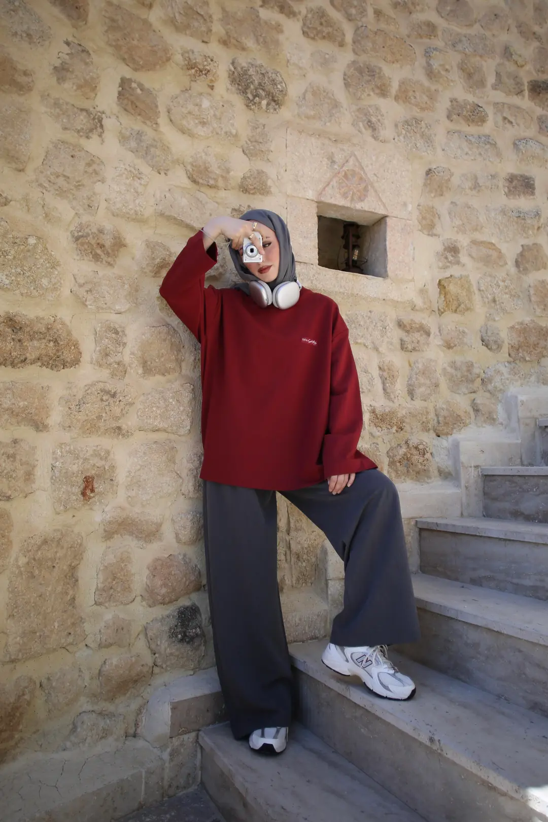 Etiket Baskılı Sweatshirt Kırmızı