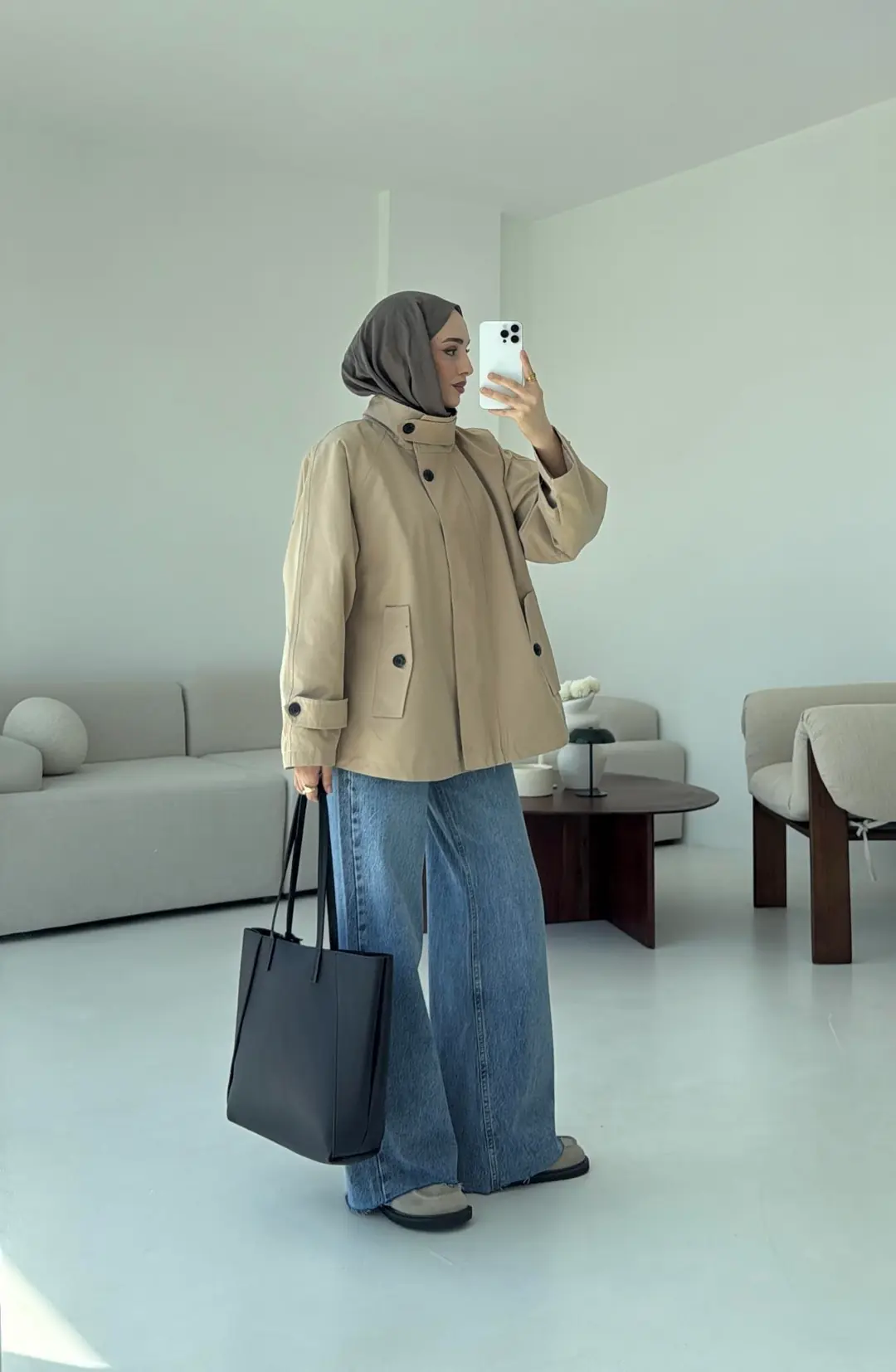 Minimal Yakalı Trençkot Bej