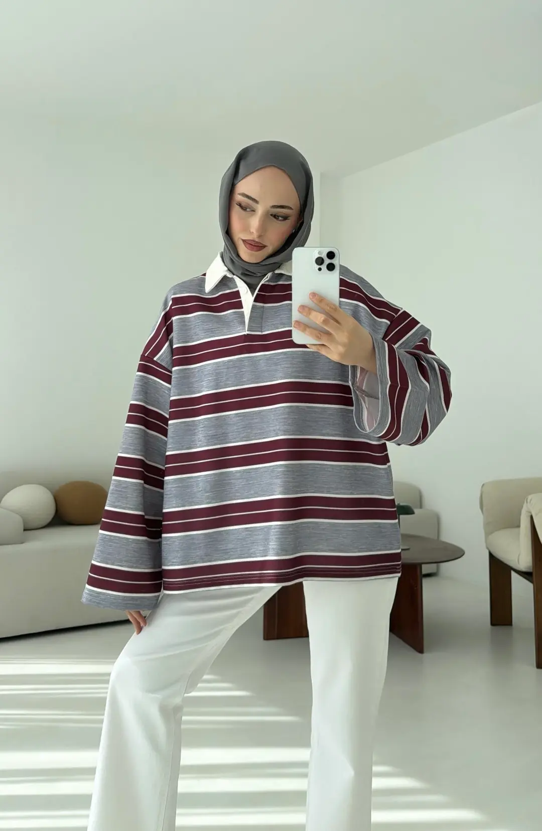 Gri Çizgili Polo Yaka Sweatshrt