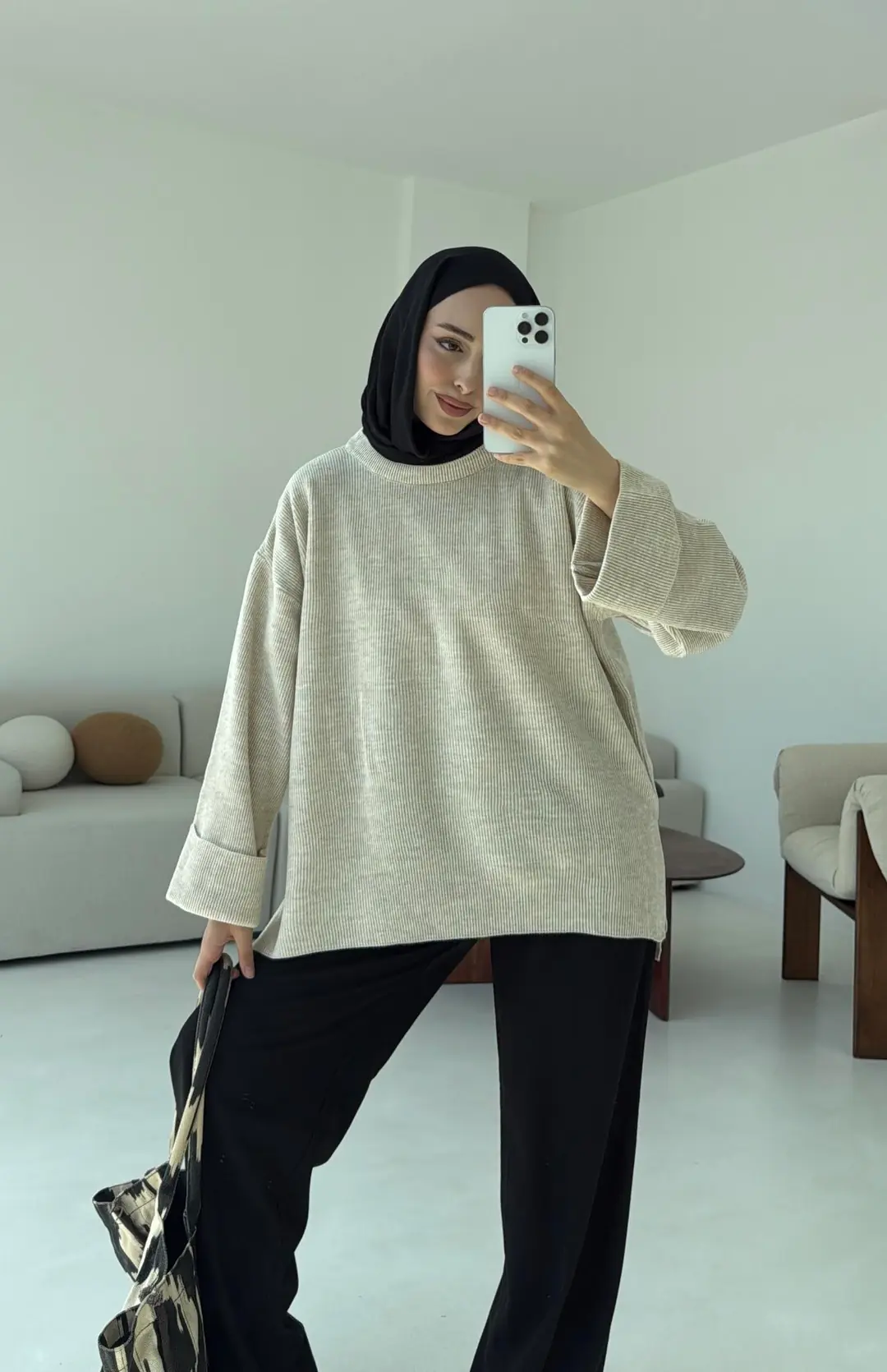 Yanı Yırtmaçlı Triko Kazak Bej