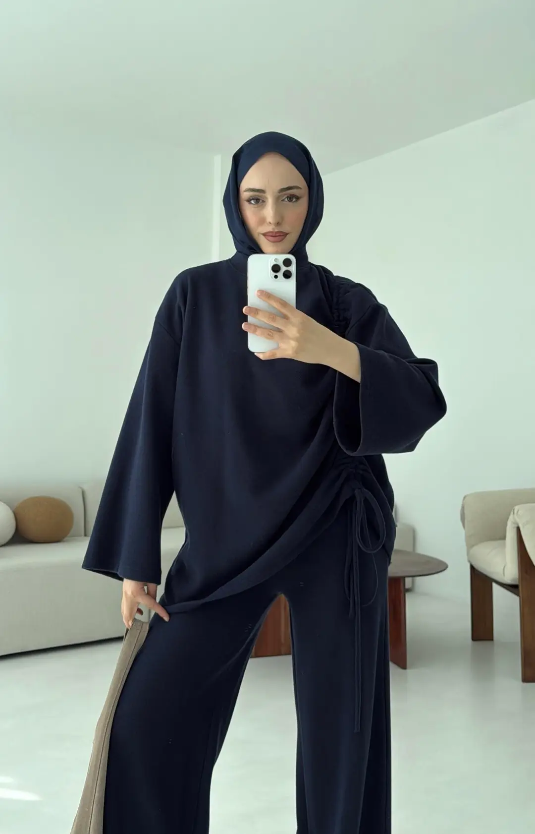 Bluzu Yandan Biyeli Takım Lacivert