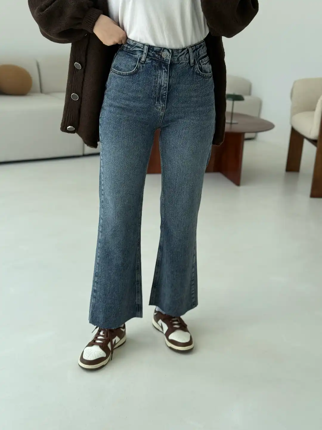 Premium Paçası Kesik Hafif İspanyol Jean R277