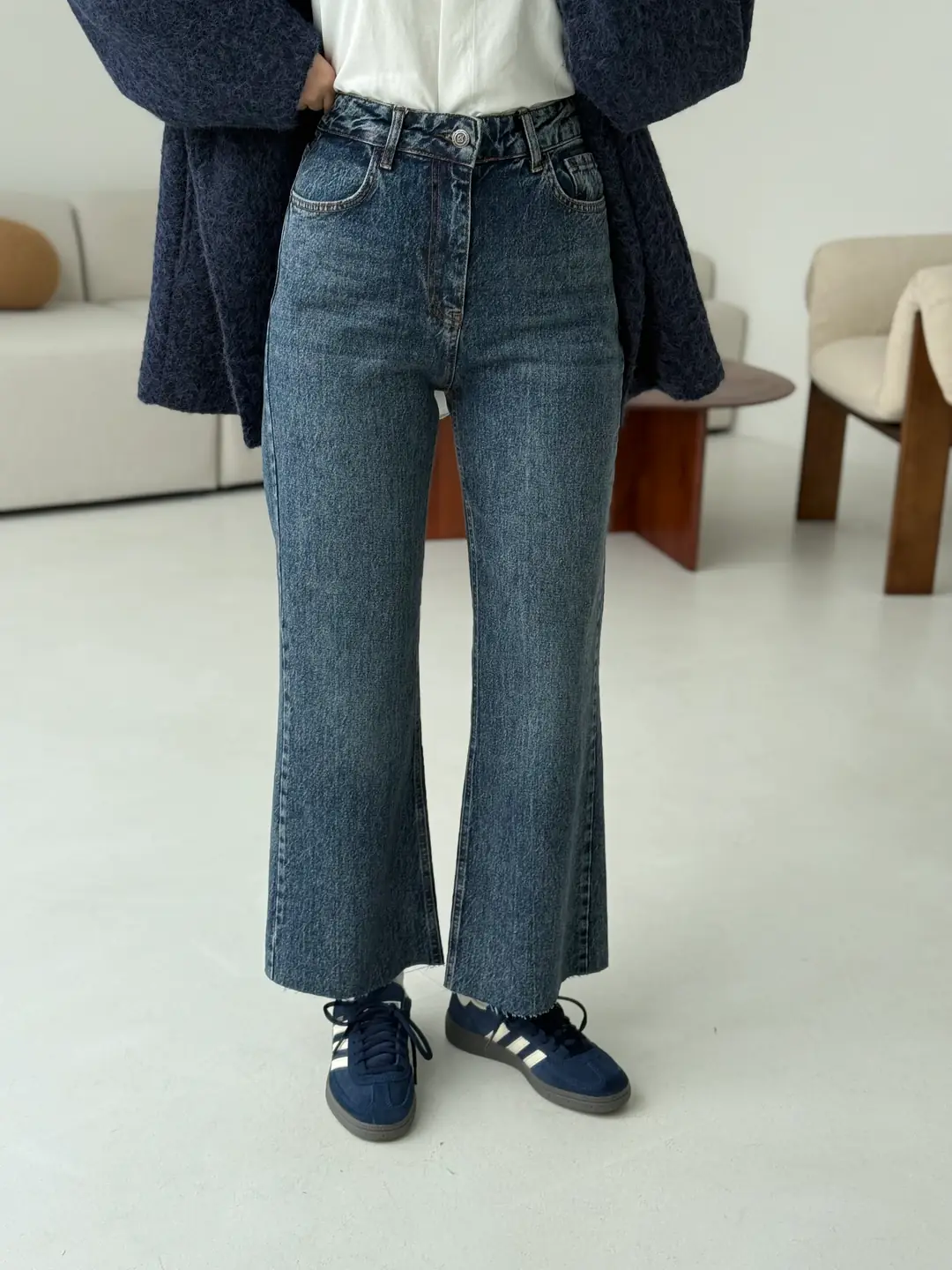 Premium Paçası Kesik Hafif İspanyol Jean R249
