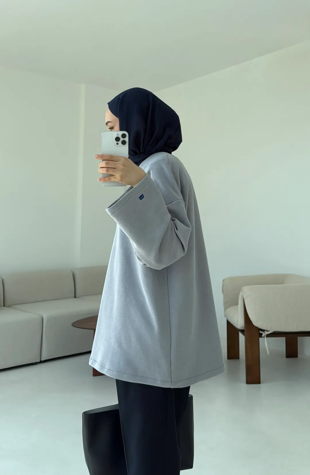 Nakışlı Oversize Sweatshirt Gri