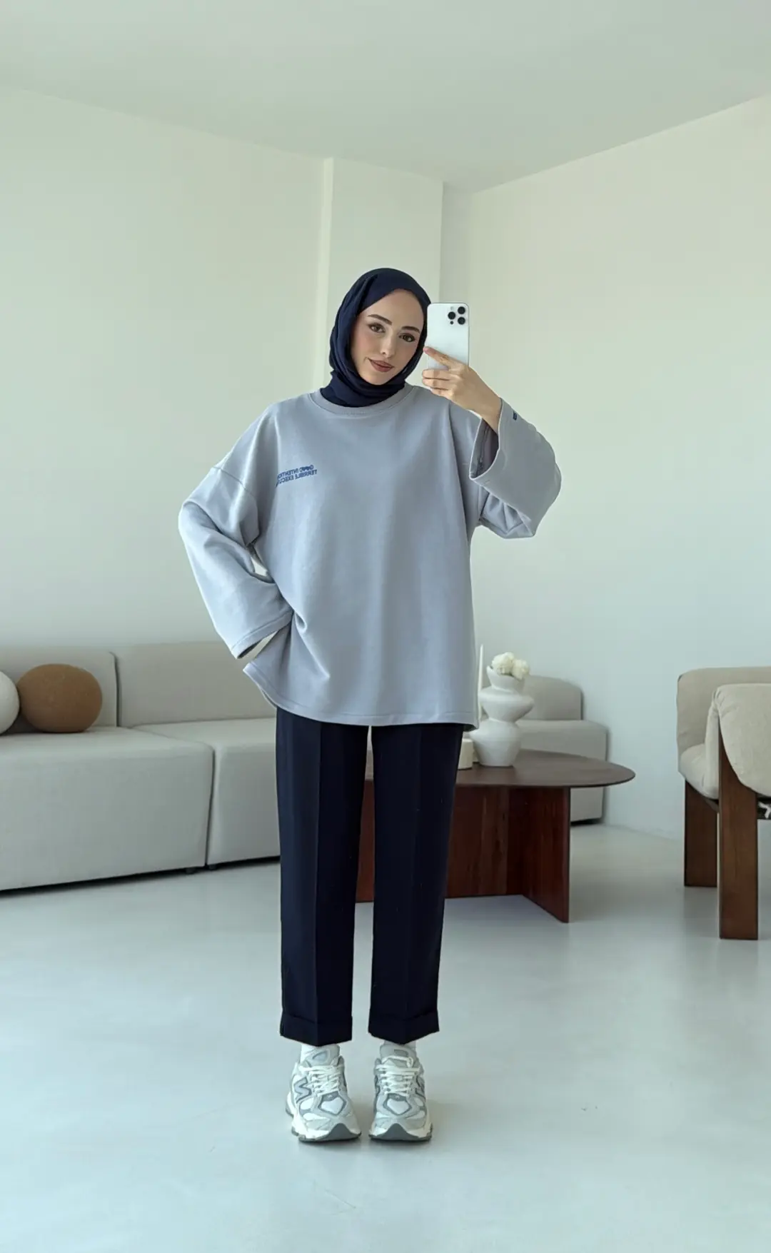 Nakışlı Oversize Sweatshirt Gri