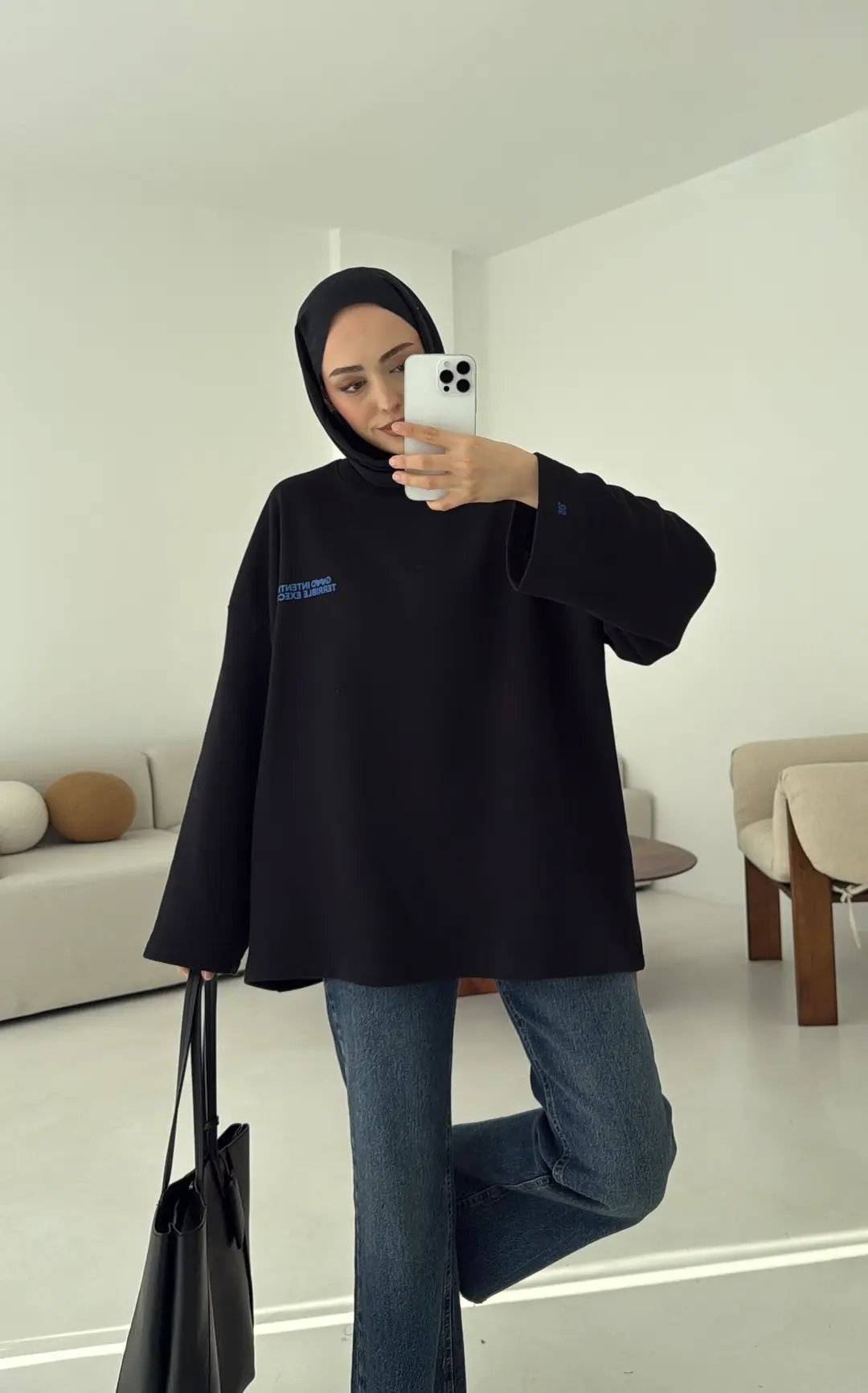 Nakışlı Oversize Sweatshirt Siyah