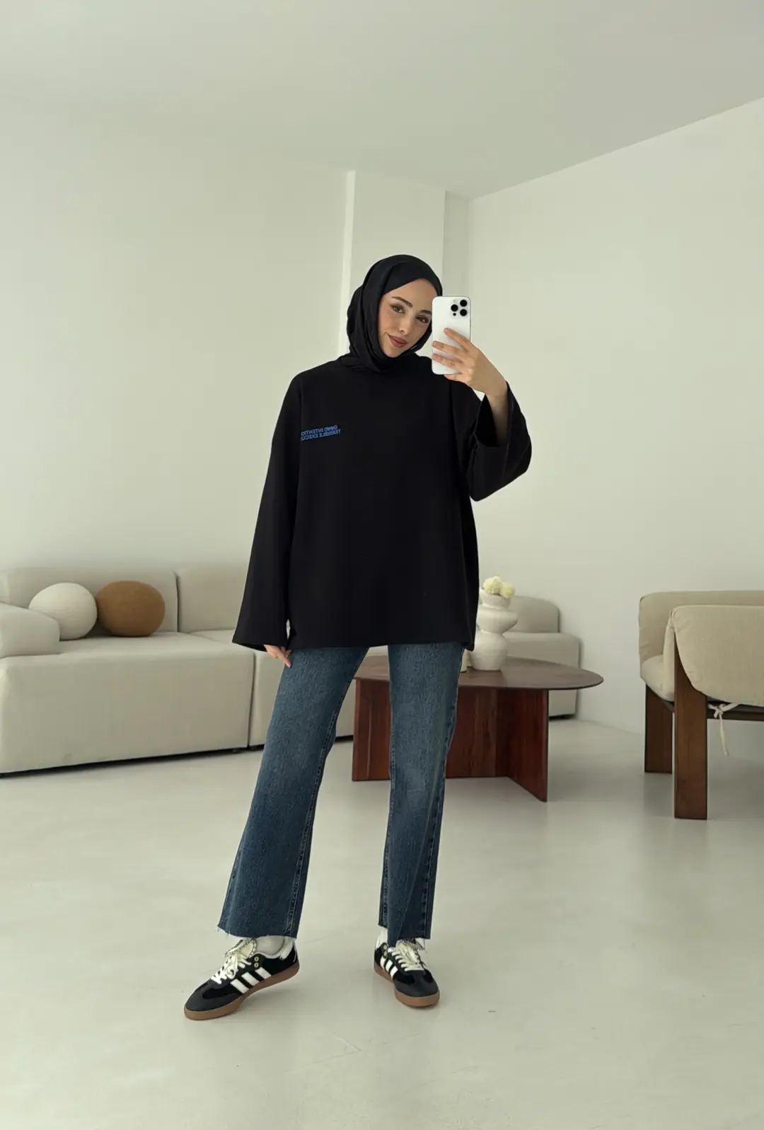 Nakışlı Oversize Sweatshirt Siyah