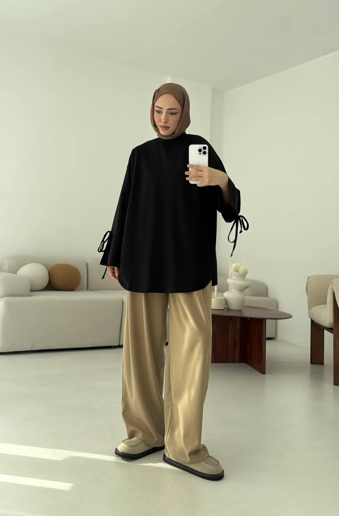Manşeti Yırtmaçlı Sweat Siyah