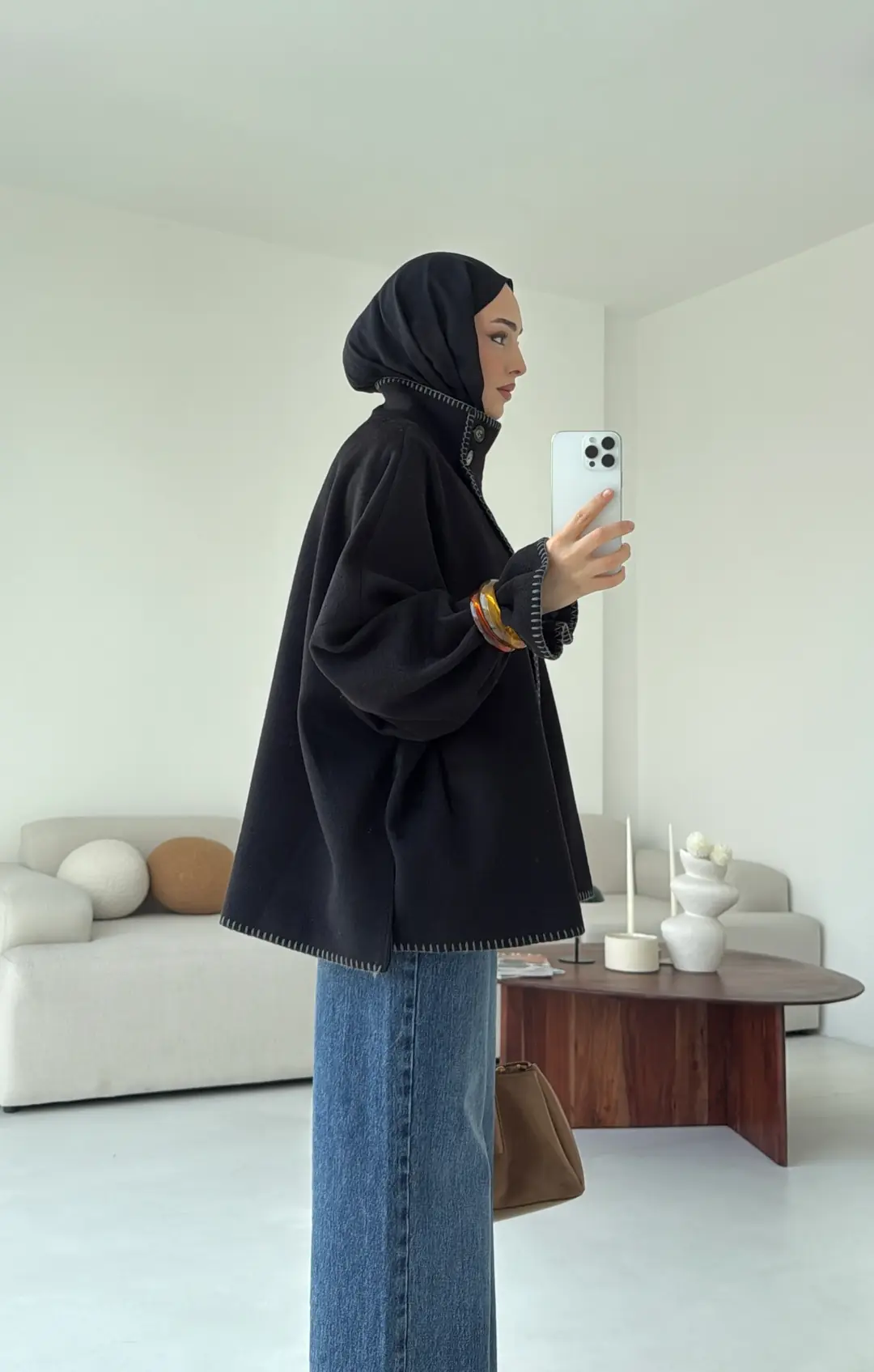 Nakış Detay Premium Kaban Siyah