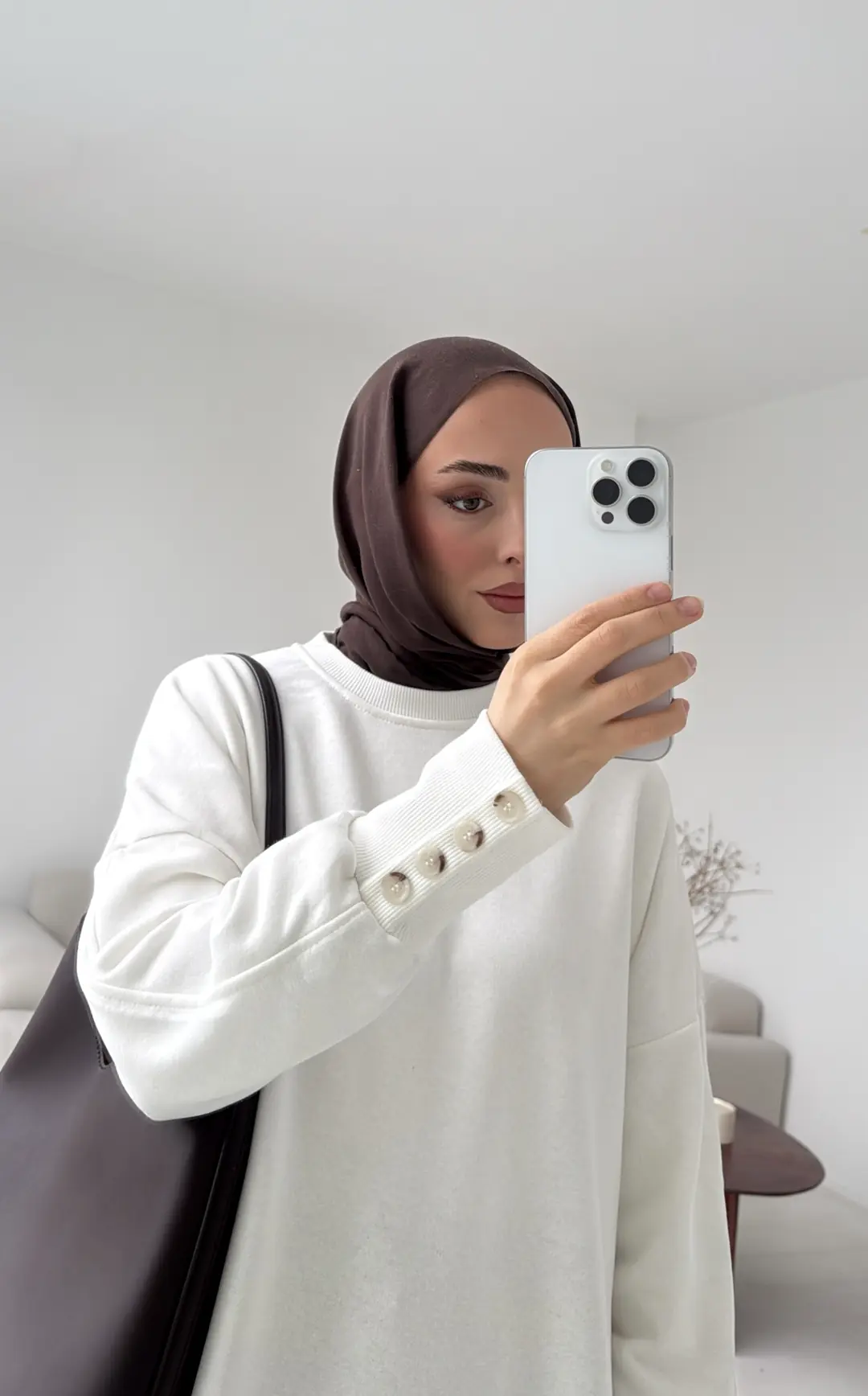 Manşeti Düğme Detay Swearshirt Kirli Beyaz