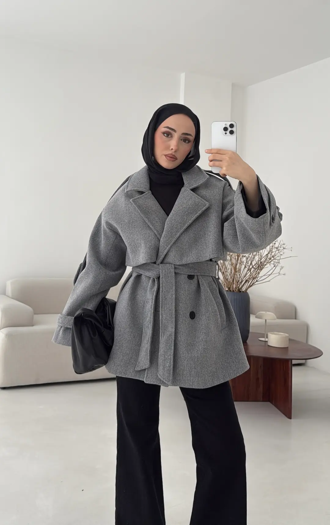 Gri Düğmeli Kol Manşetli Kaşe Kaban