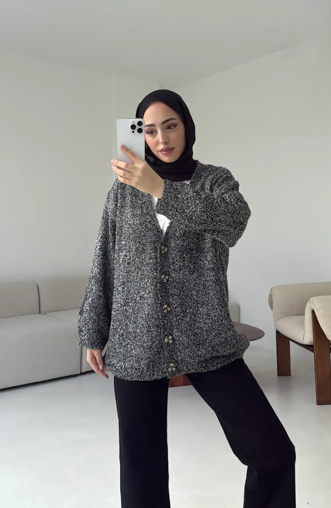 Siyah Benekli Hırka