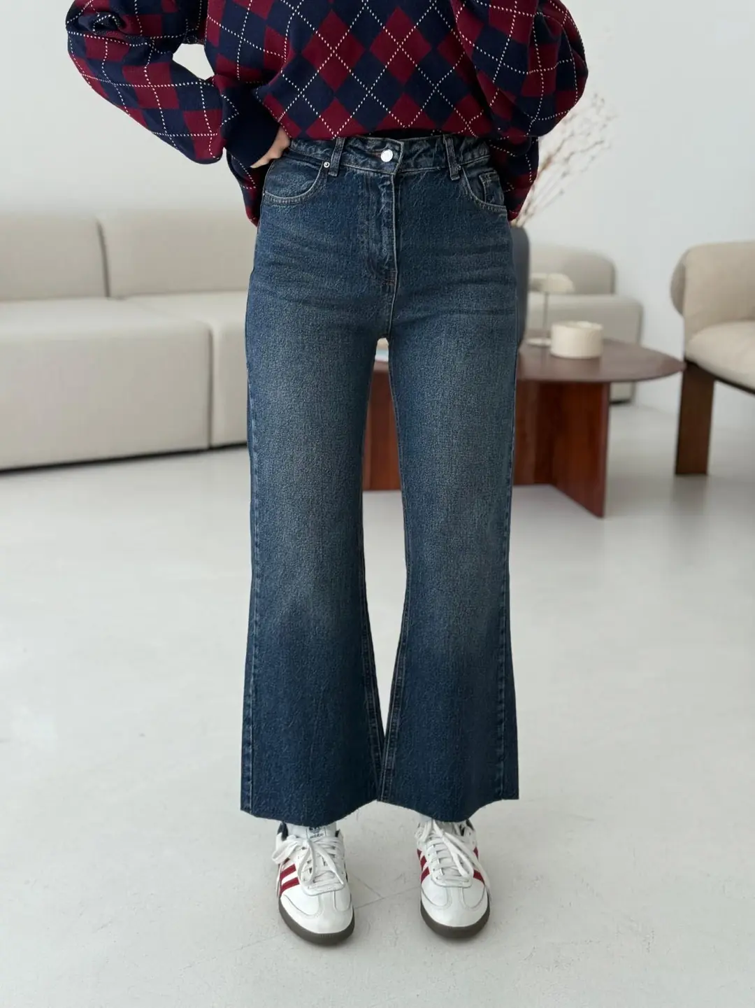 Premium Paçası Kesik Hafif İspanyol Jean R249
