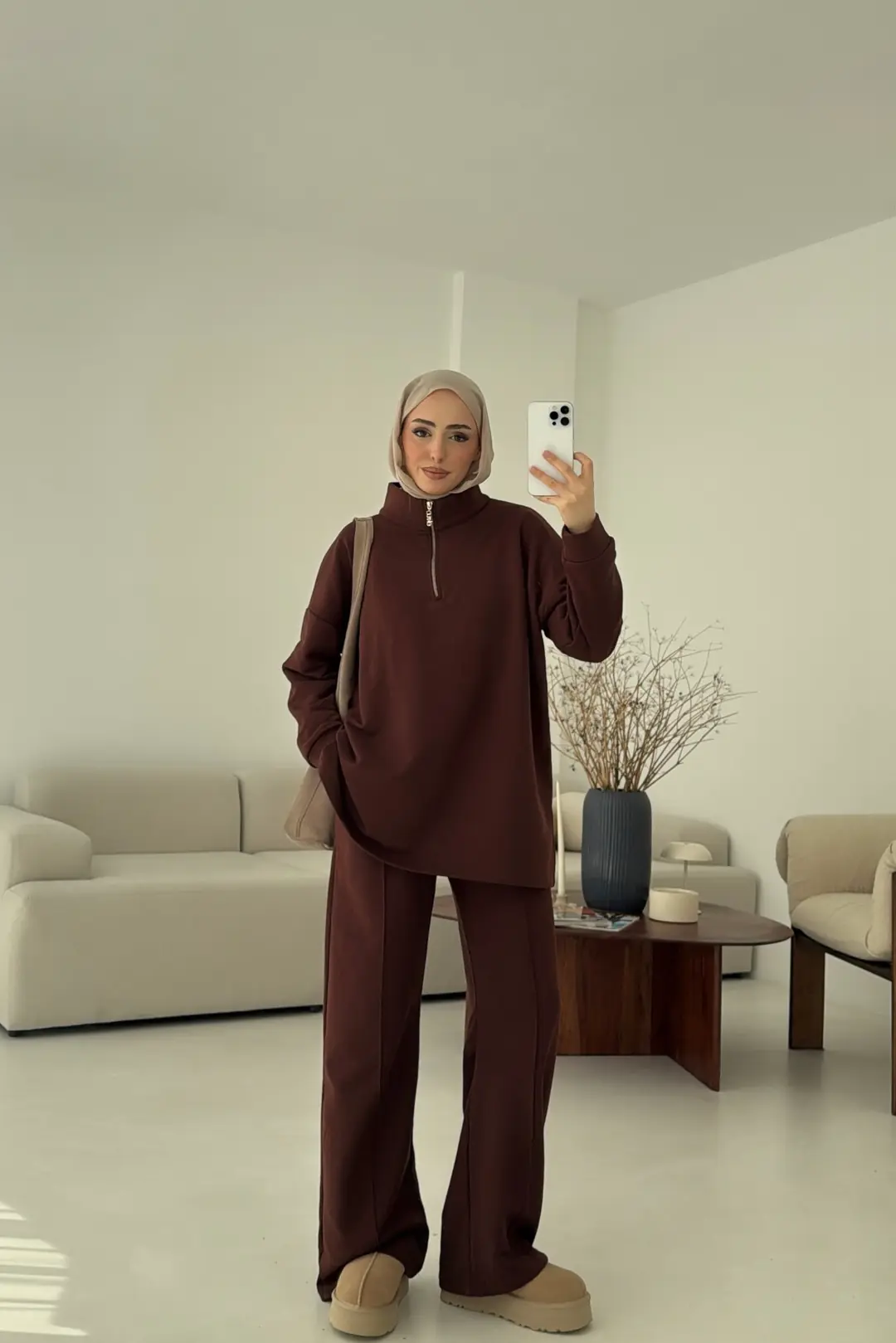 Yüksek Yaka Fermuarlı Takım Kahve