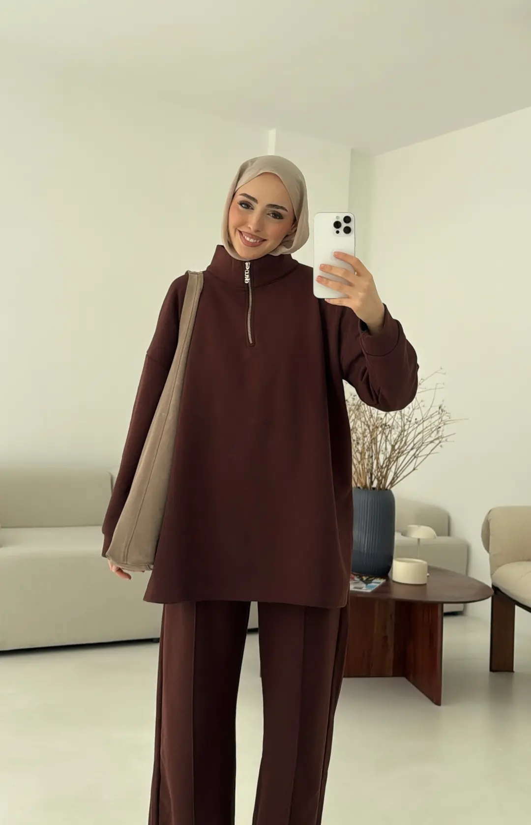 Yüksek Yaka Fermuarlı Takım Kahve