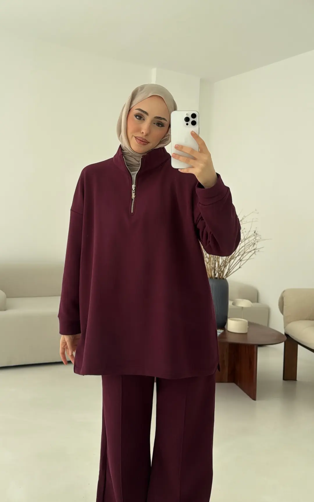 Yüksek Yaka Fermuarlı Takım Bordo