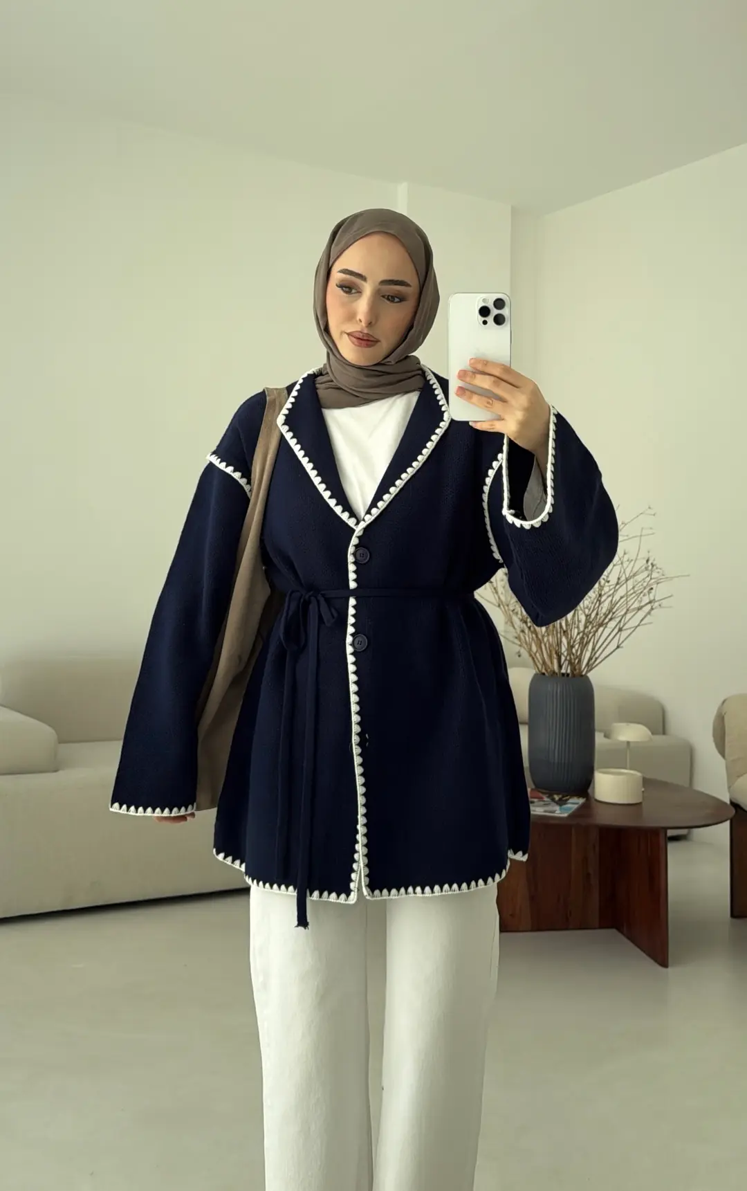 Biye İşleme Detaylı Sık Örme Hırka Lacivert