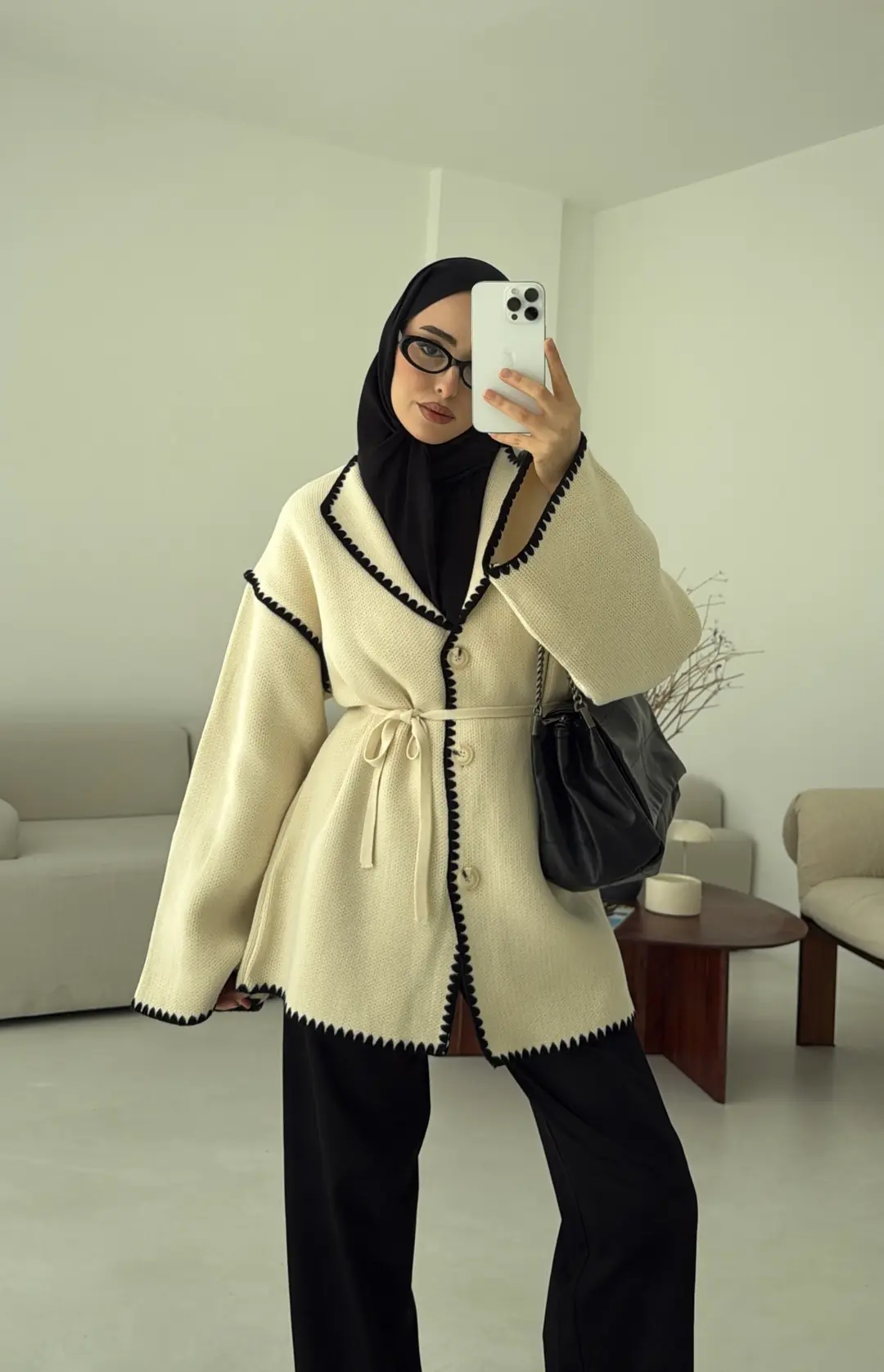 Biye İşleme Detaylı Sık Örme Hırka Krem