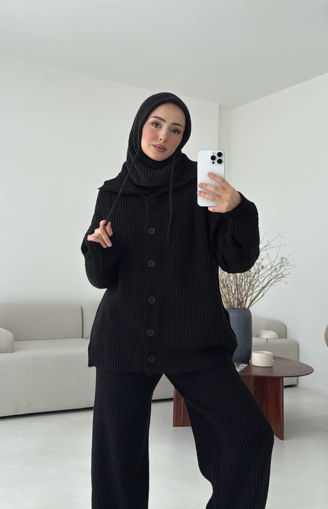 Dik Yaka Düğmeli Triko Takım Siyah