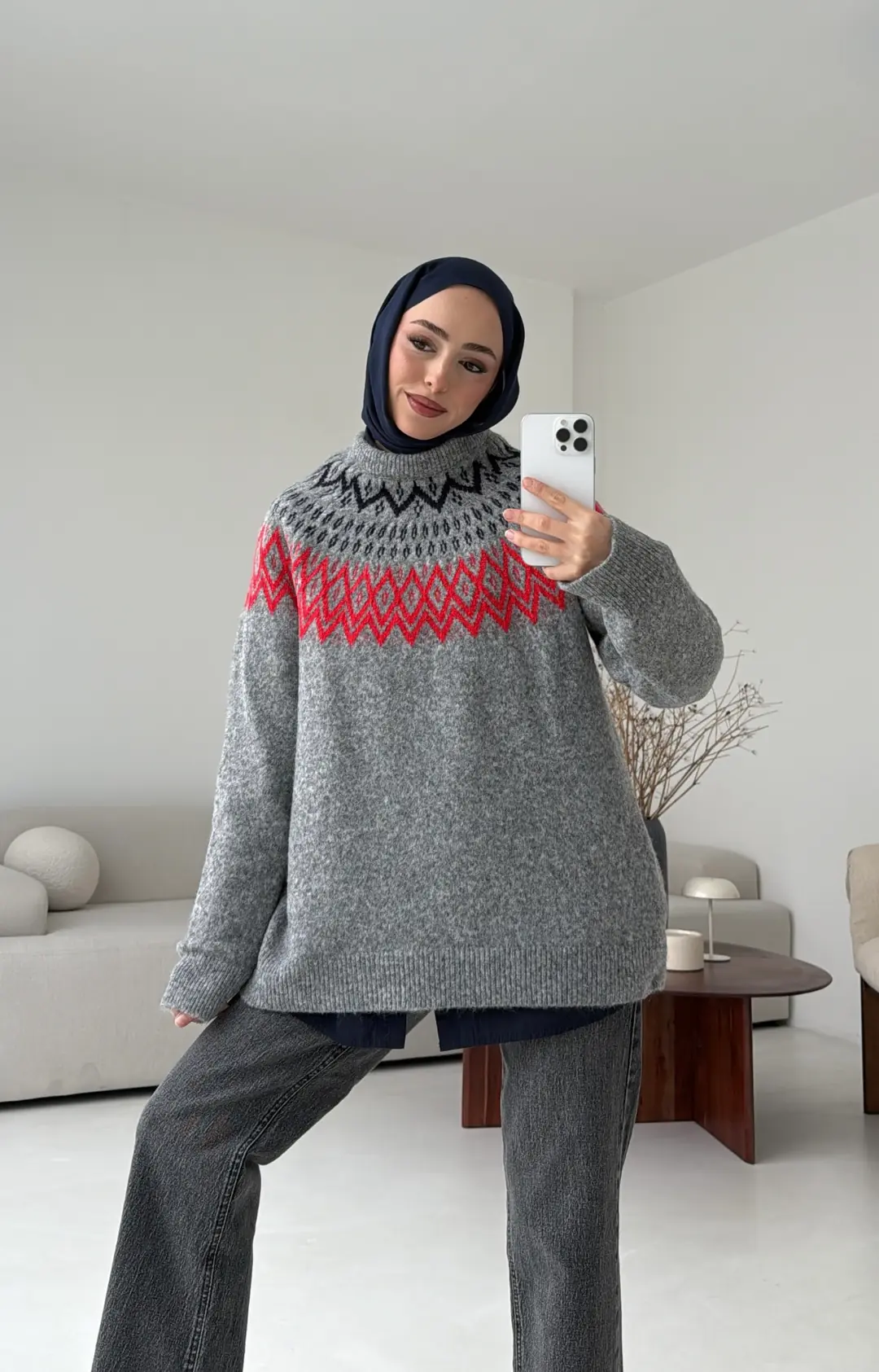 Gri Kırmızı Geçişli Triko Kazak