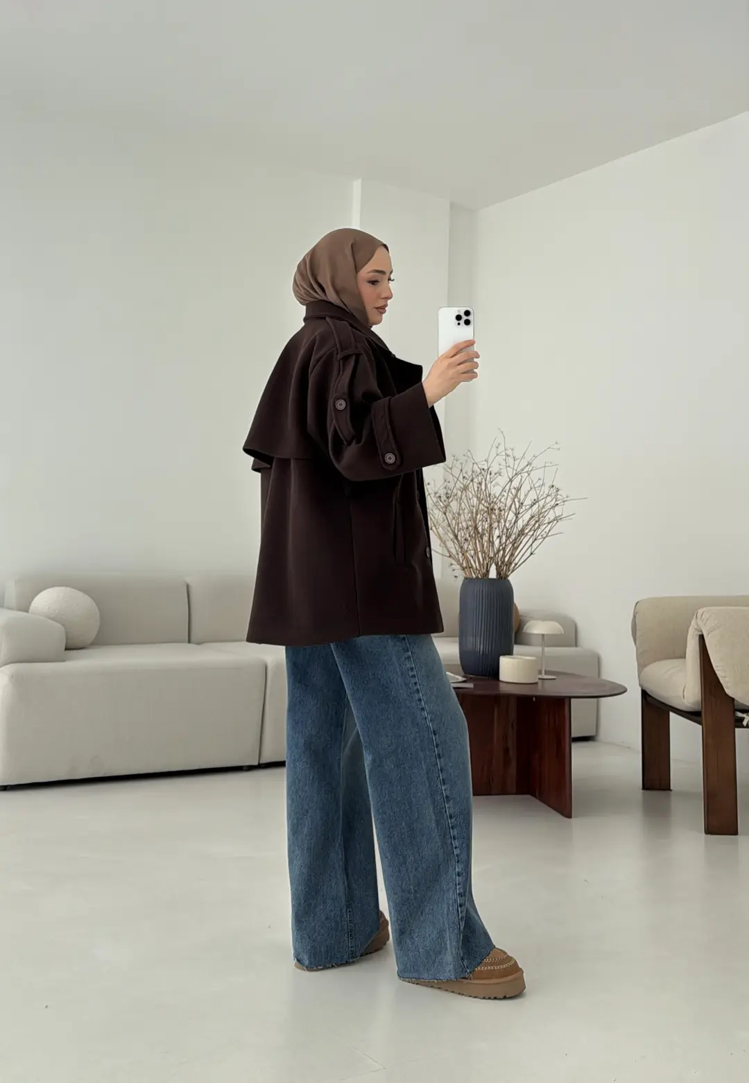 Kahve Düğmeli Kol Manşetli Kaşe Kaban
