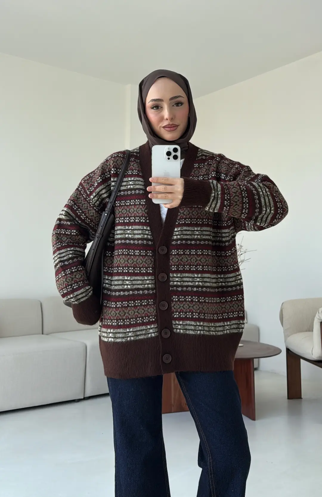 Kahve Desenli Örgü Hırka