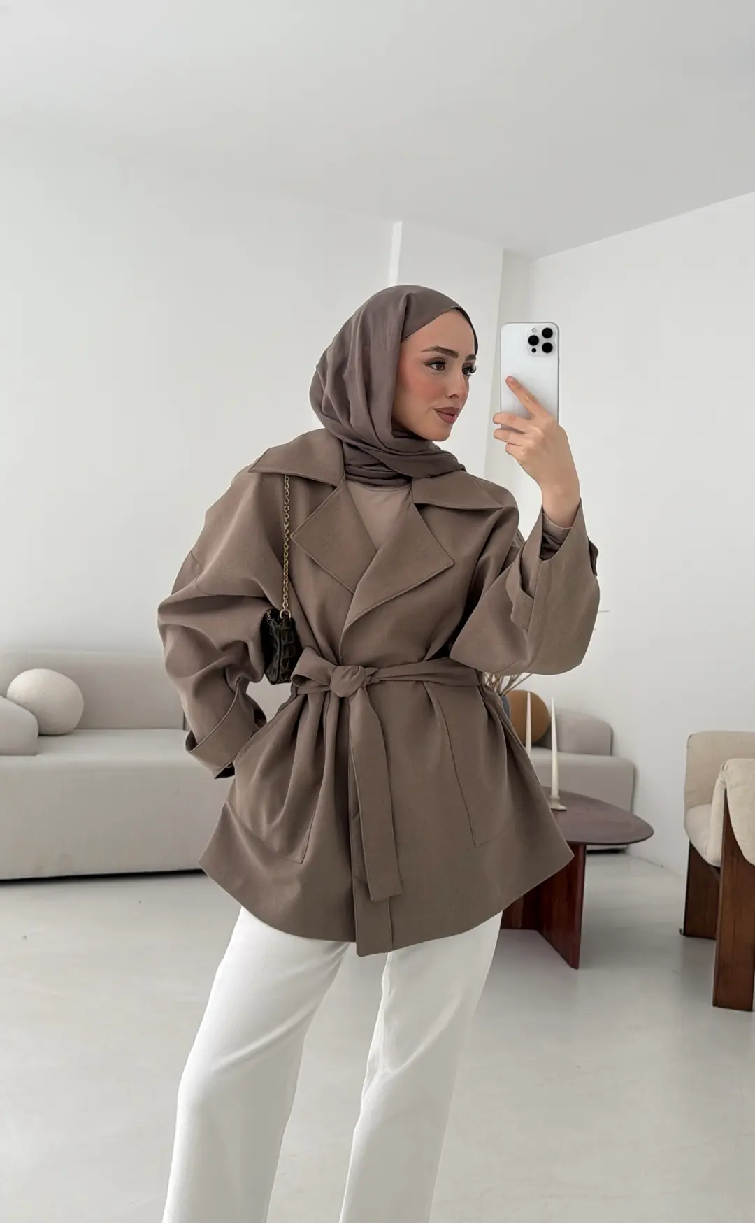 Kemerli Dökümlü Trençkot Vizon
