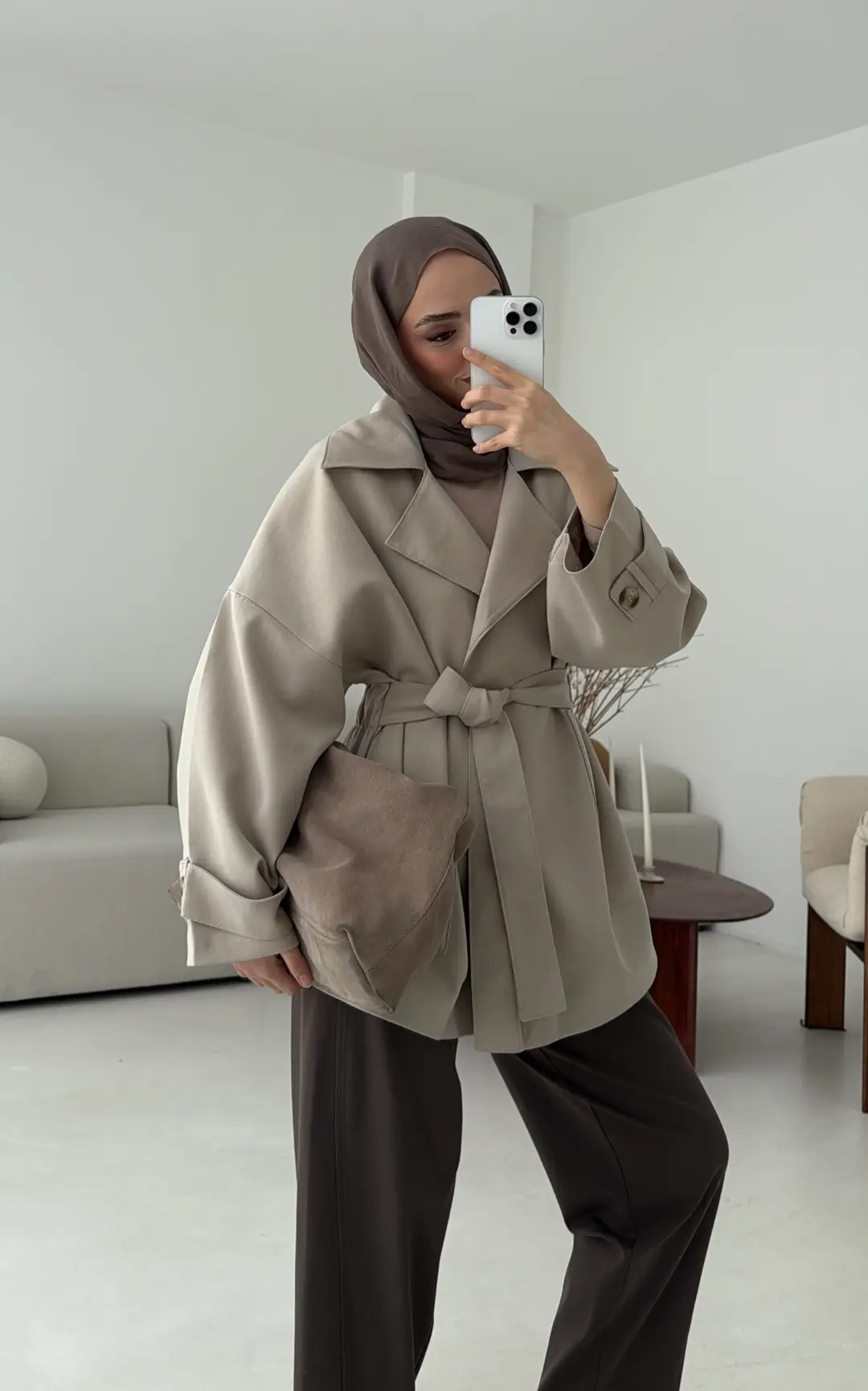 Kemerli Dökümlü Trençkot Taş