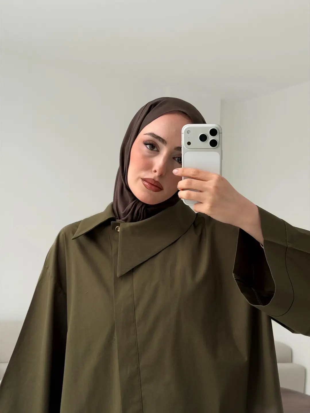 Asimetrik Yaka Oversize Gömlek Haki