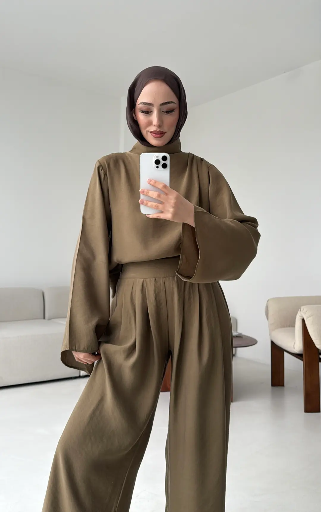 Drape Yaka Asimetrik Kesim Takım Olive