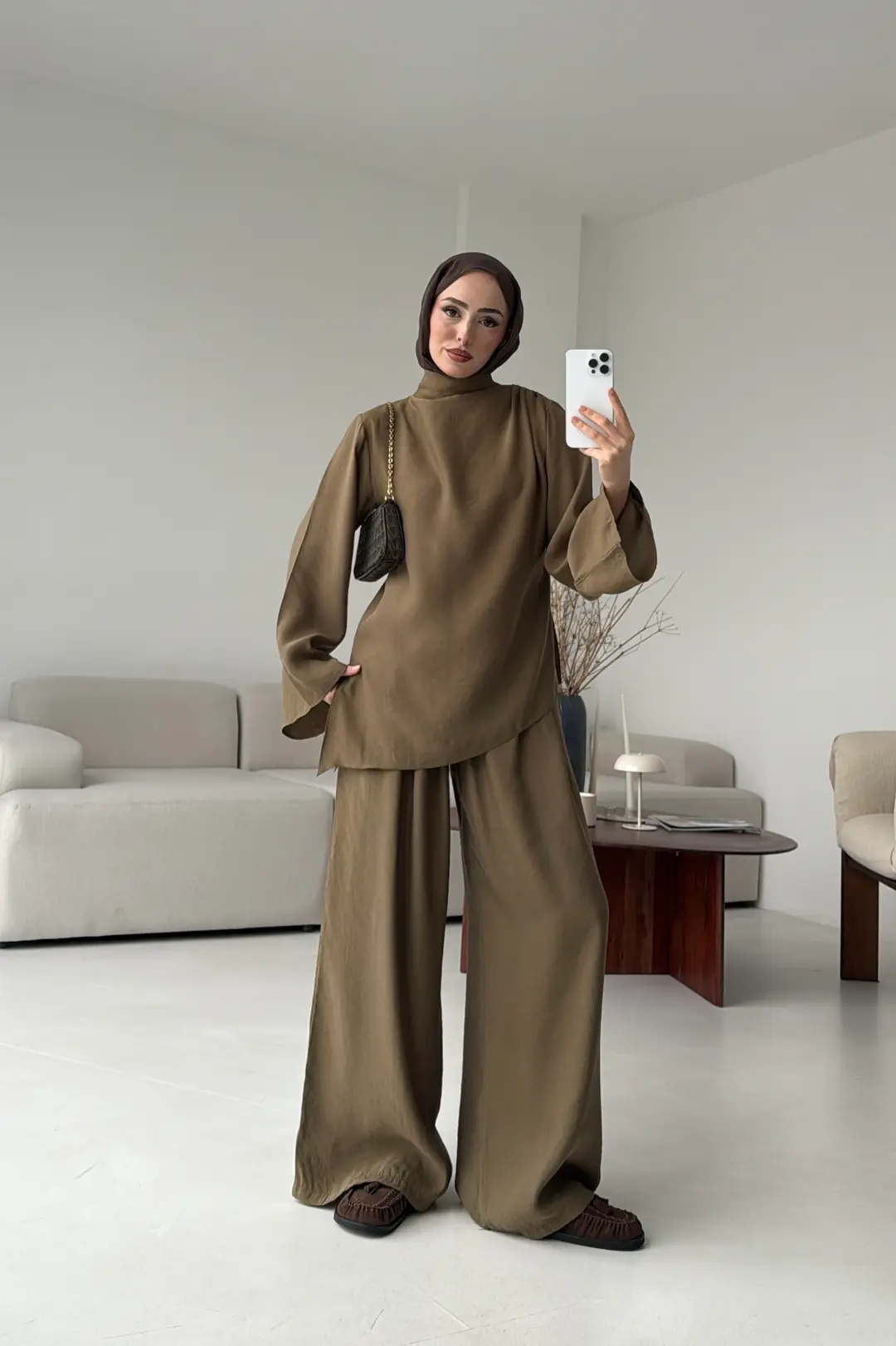 Drape Yaka Asimetrik Kesim Takım Olive