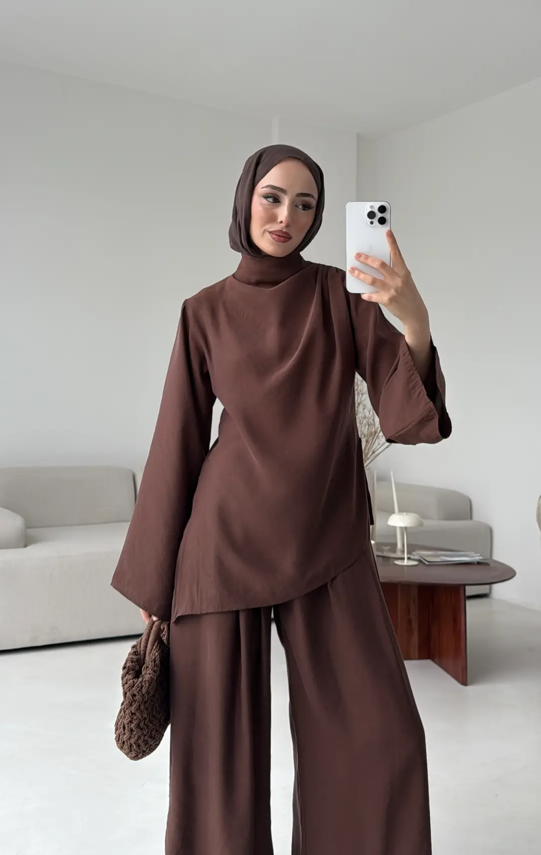 Drape Yaka Asimetrik Kesim Takım Kahve