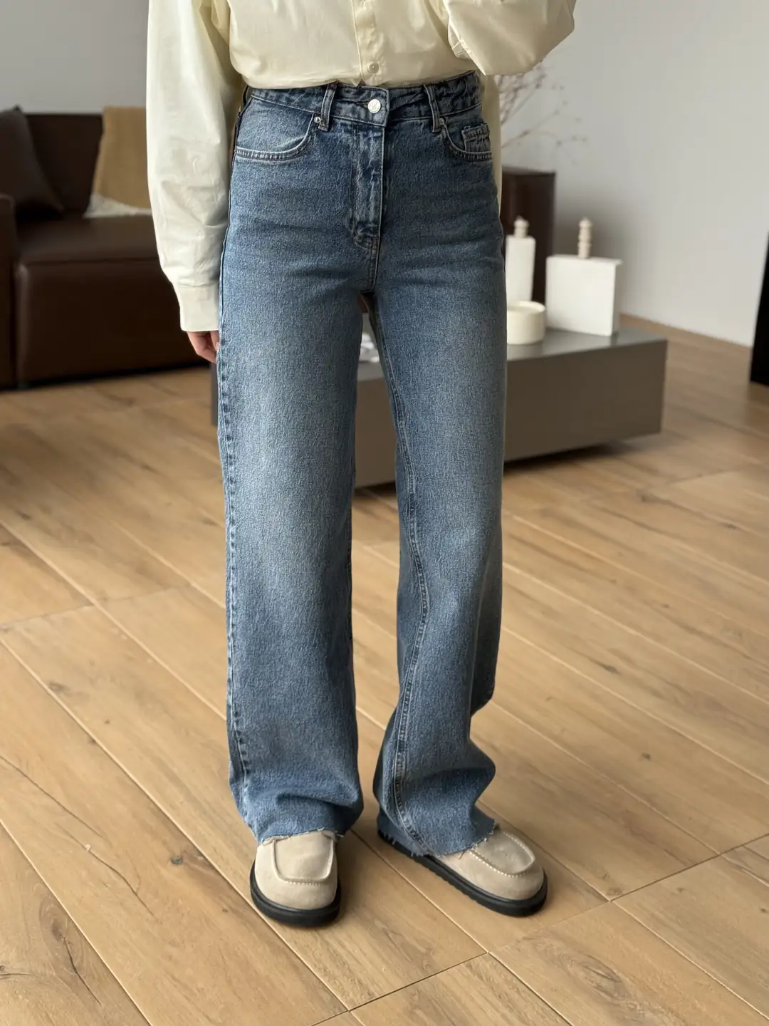 Straight Fit Tam Boy Jean