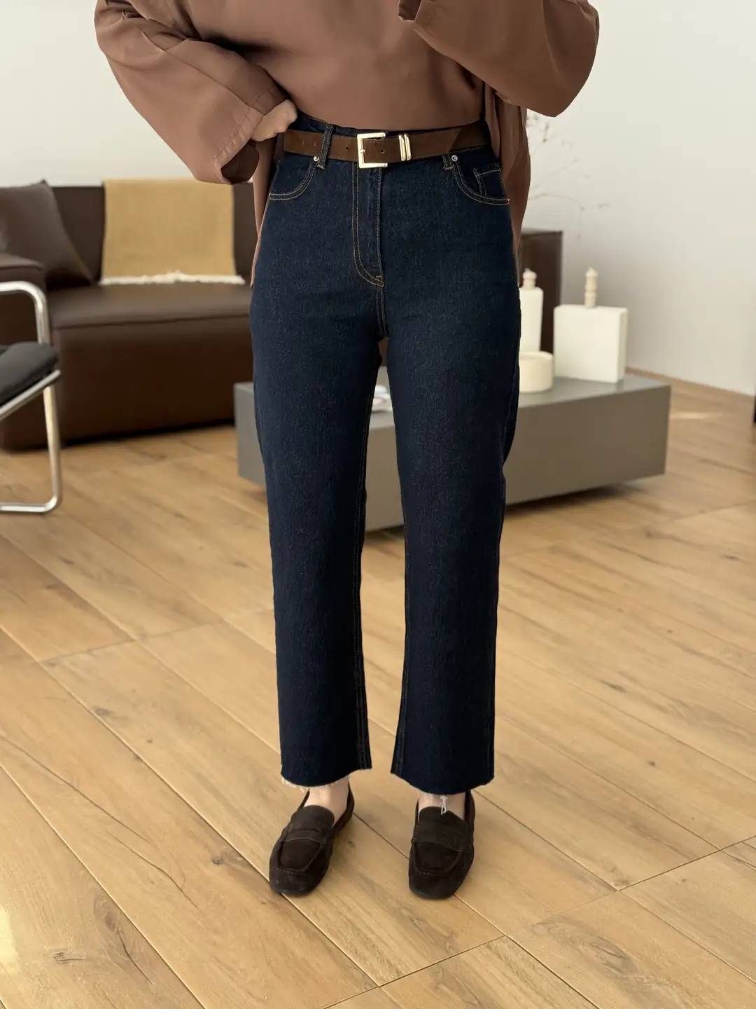 Premium Paçası Kesik Kemerli Jean R-171