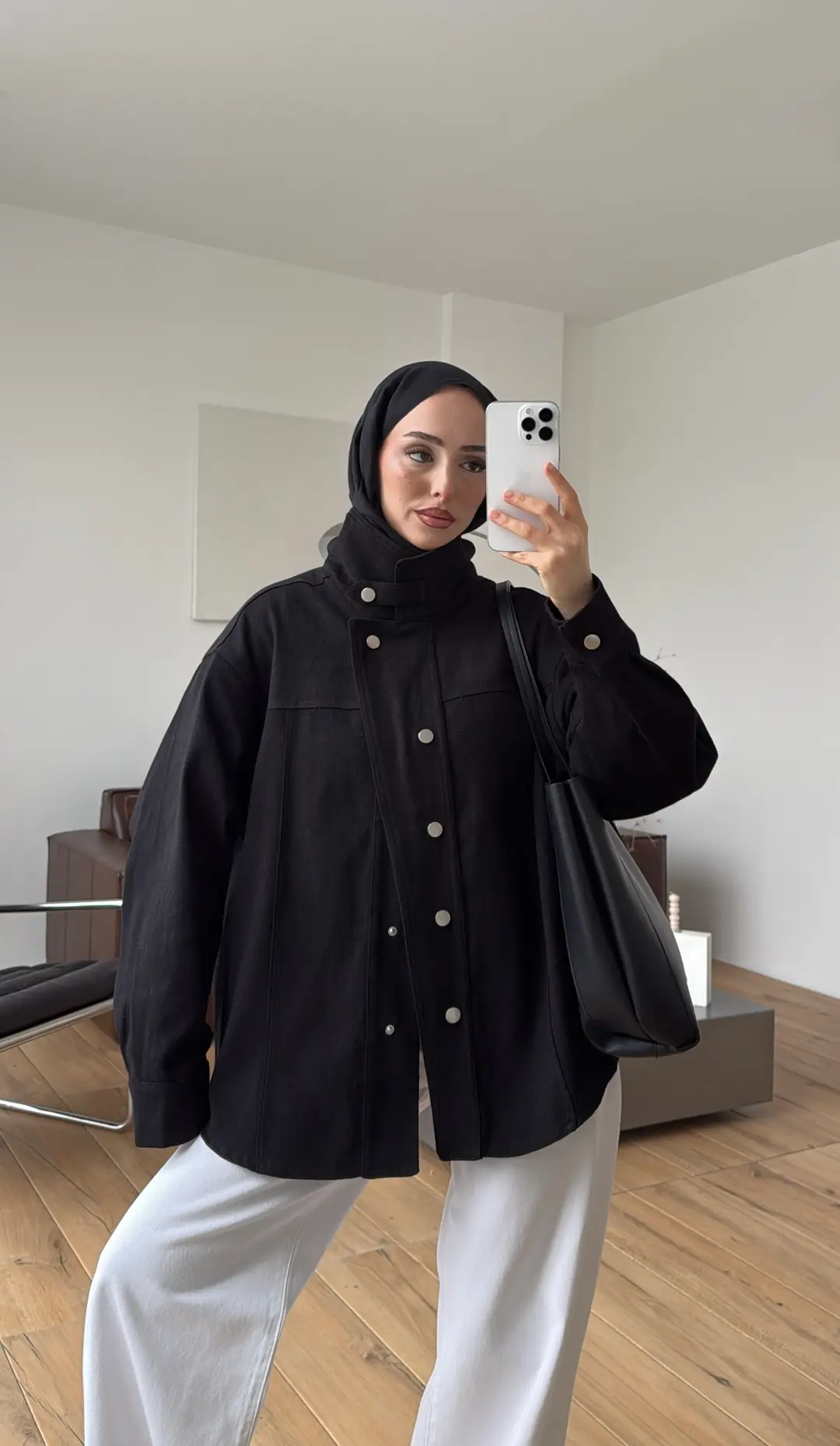 Dik Yaka Çıtçıtlı Gabardin Ceket Siyah
