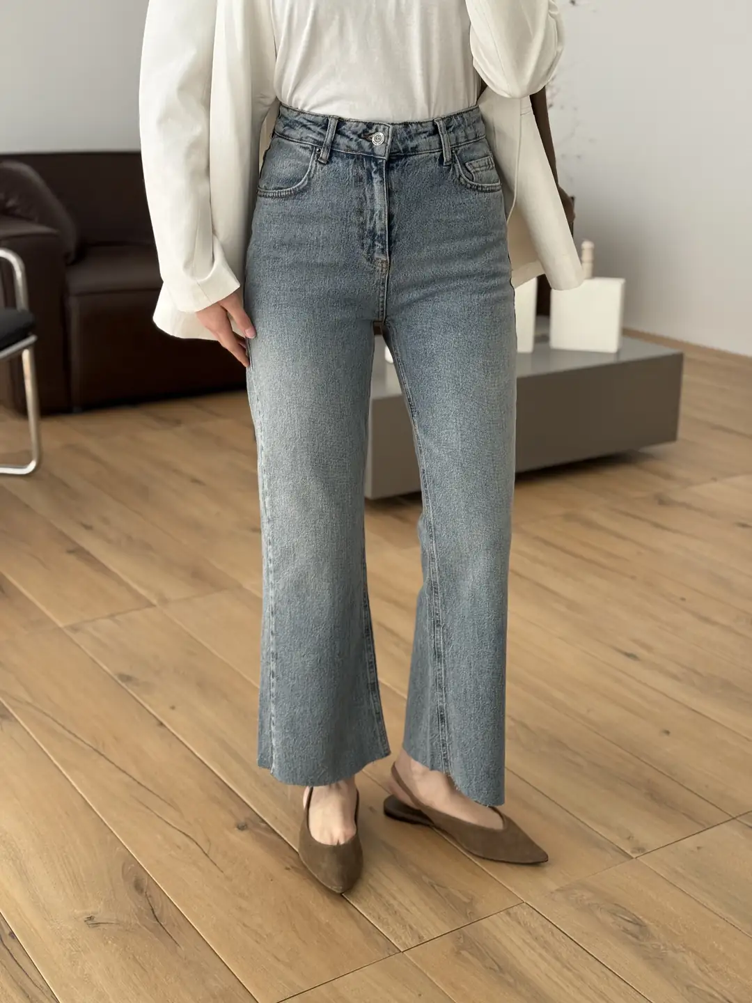 Premium Paçası Kesik Hafif İspanyol Jean R276