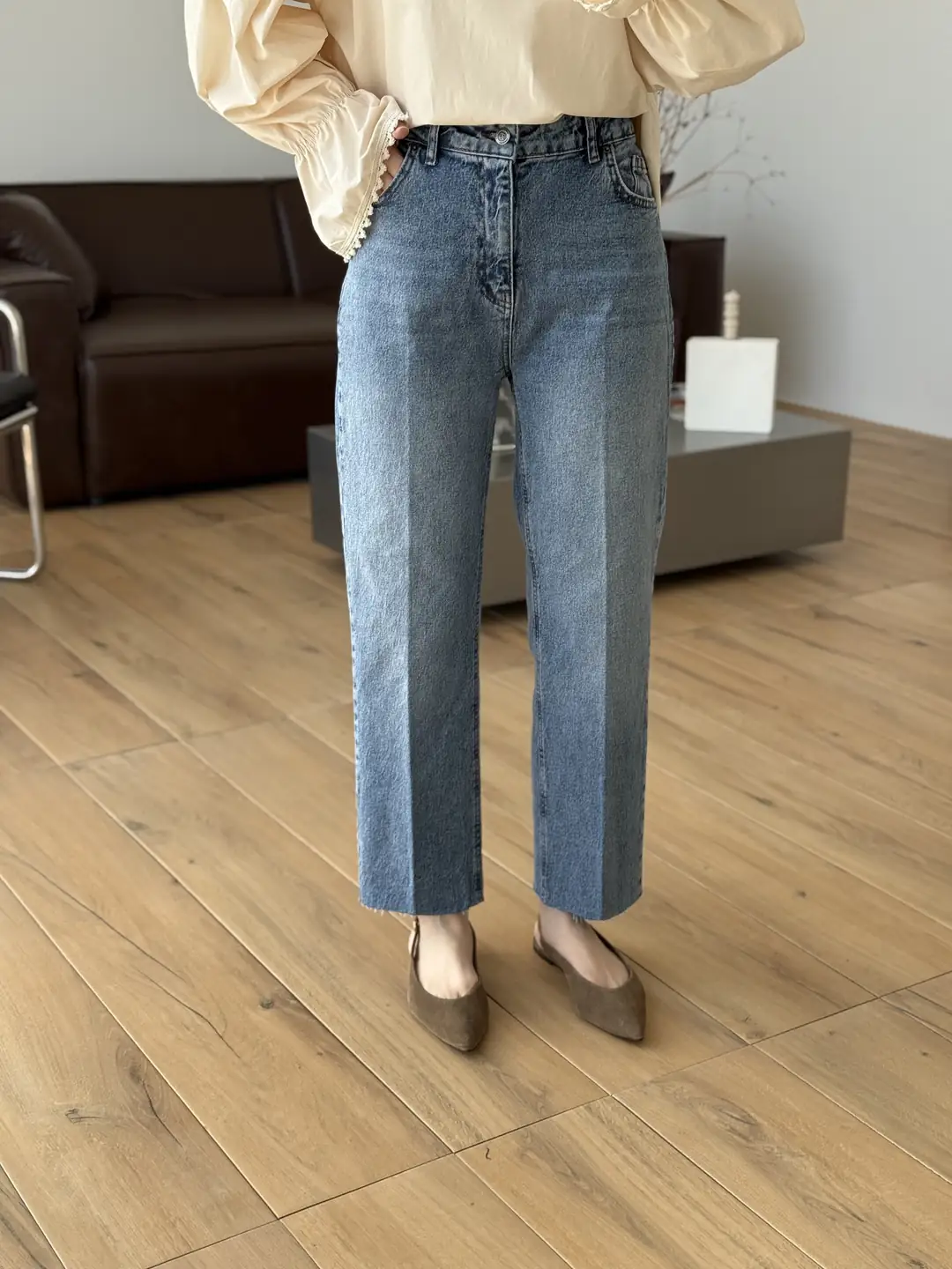 Premium Paçası Kesik Hafif İspanyol Jean R215