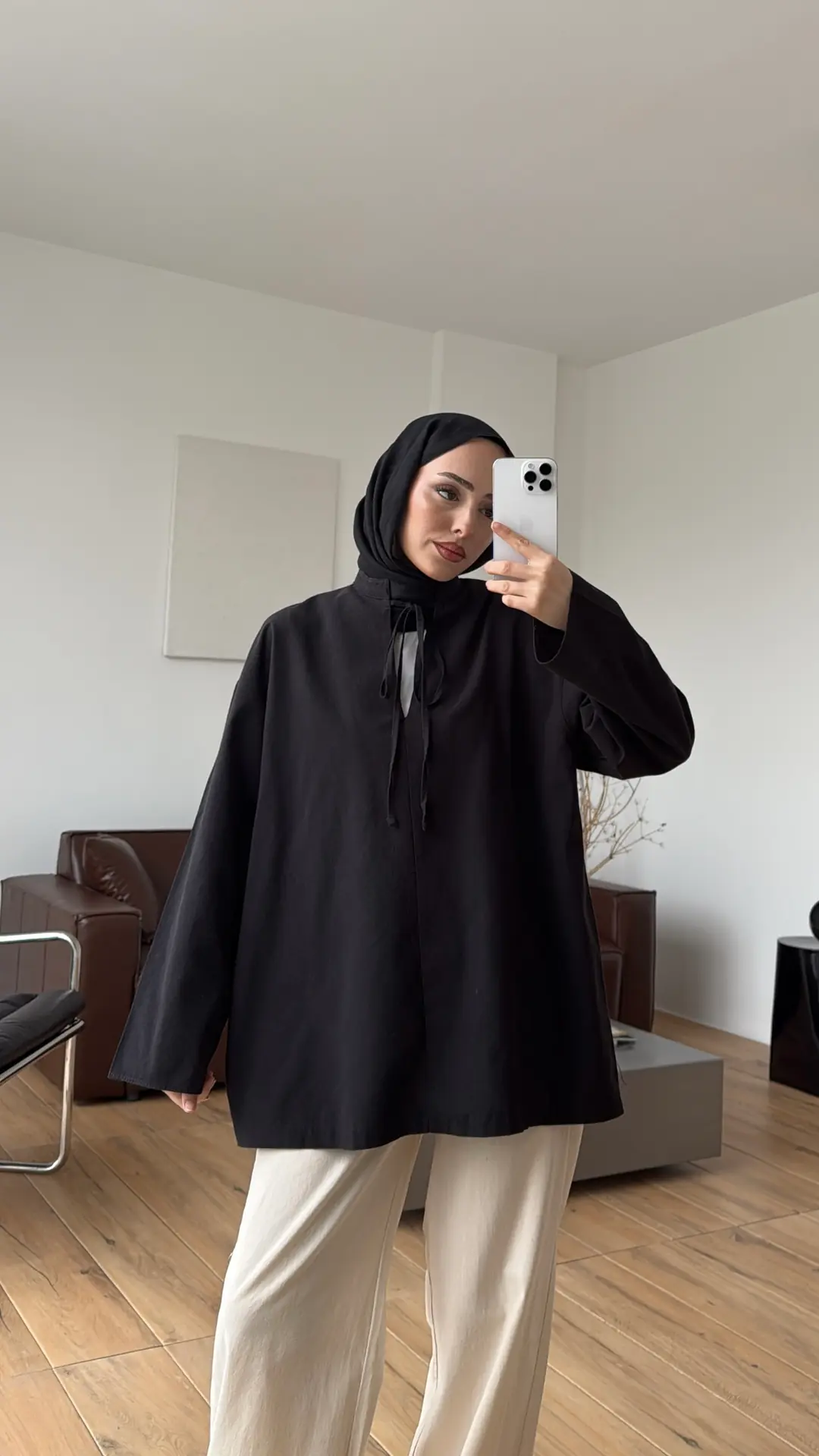 Yakası Bağlamalı Keten Bluz Siyah