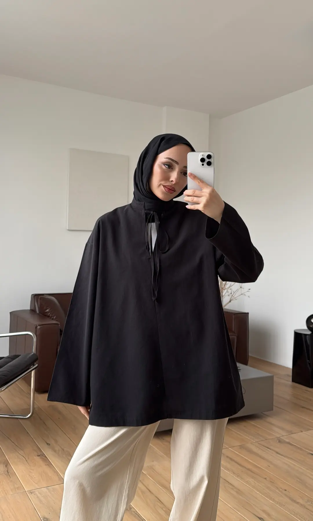 Yakası Bağlamalı Keten Bluz Siyah