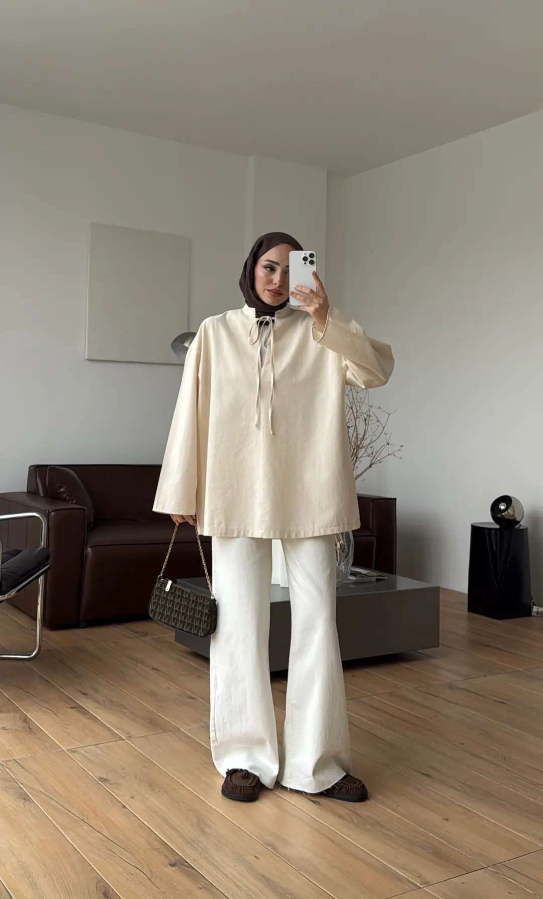 Yakası Bağlamalı Keten Bluz Natural