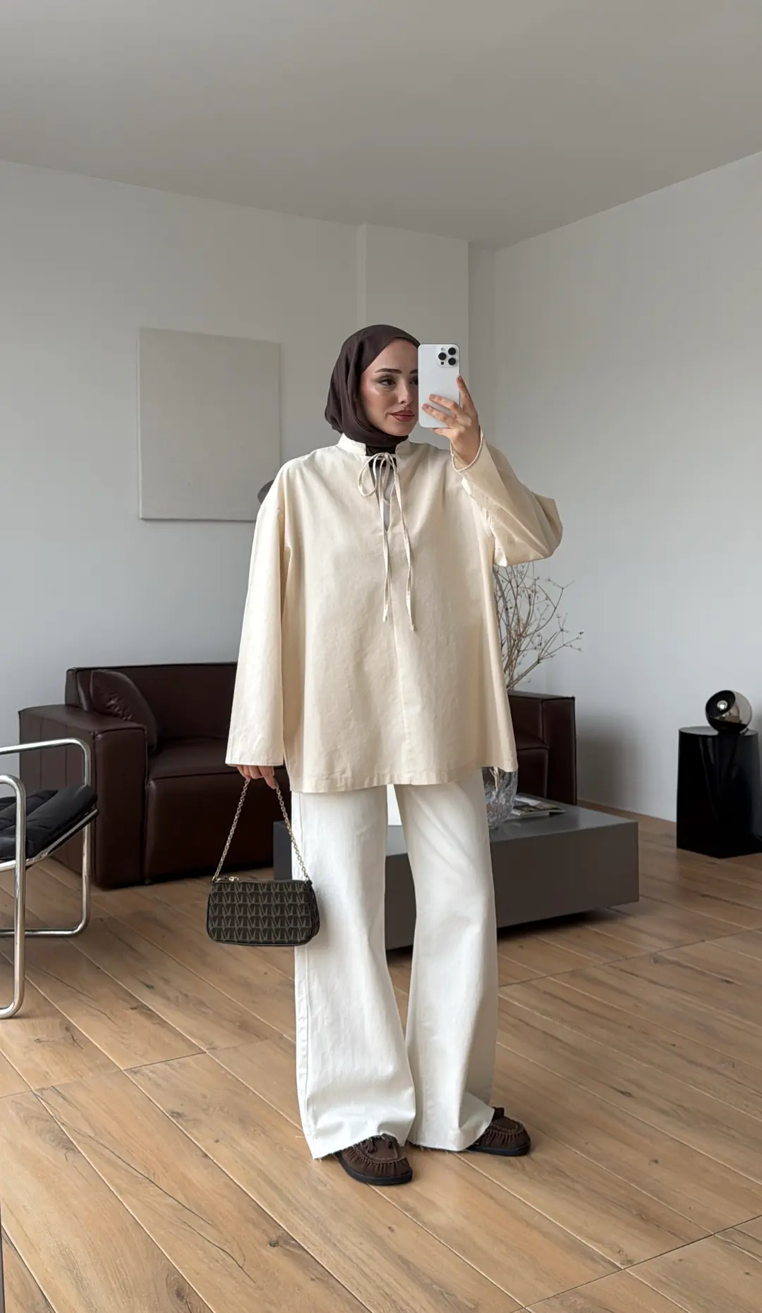 Yakası Bağlamalı Keten Bluz Natural