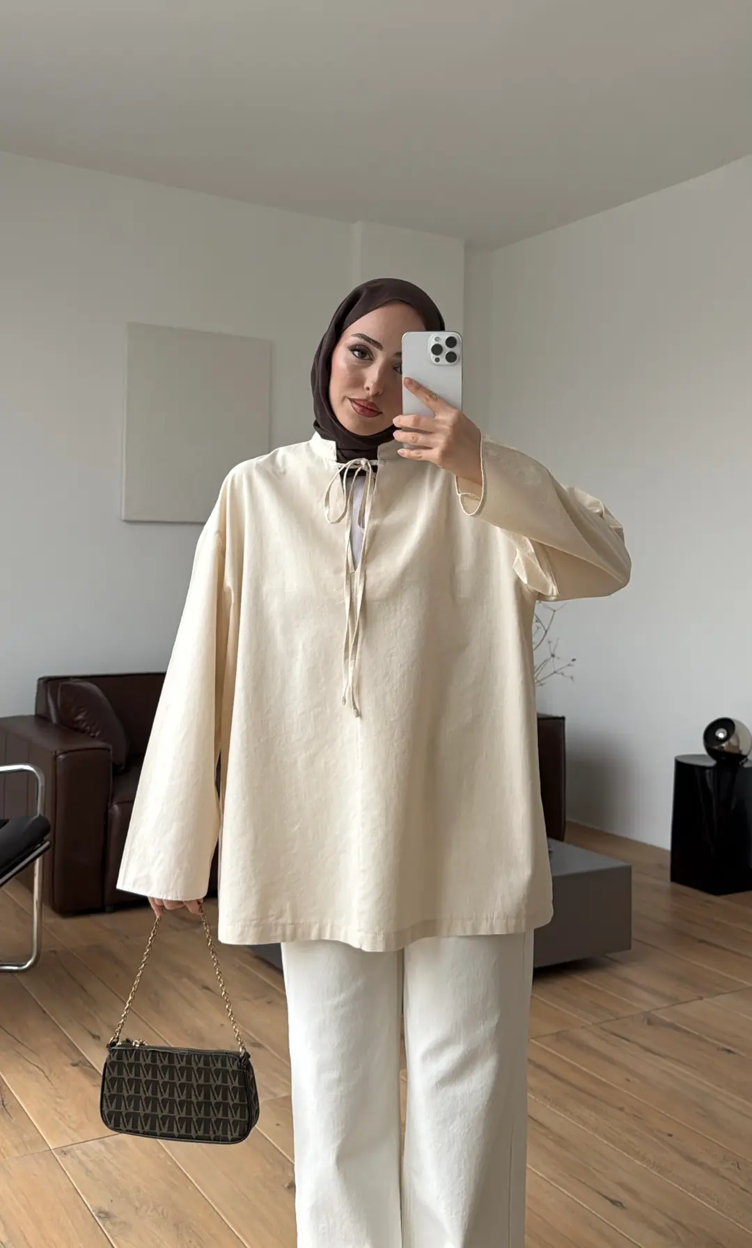 Yakası Bağlamalı Keten Bluz Natural