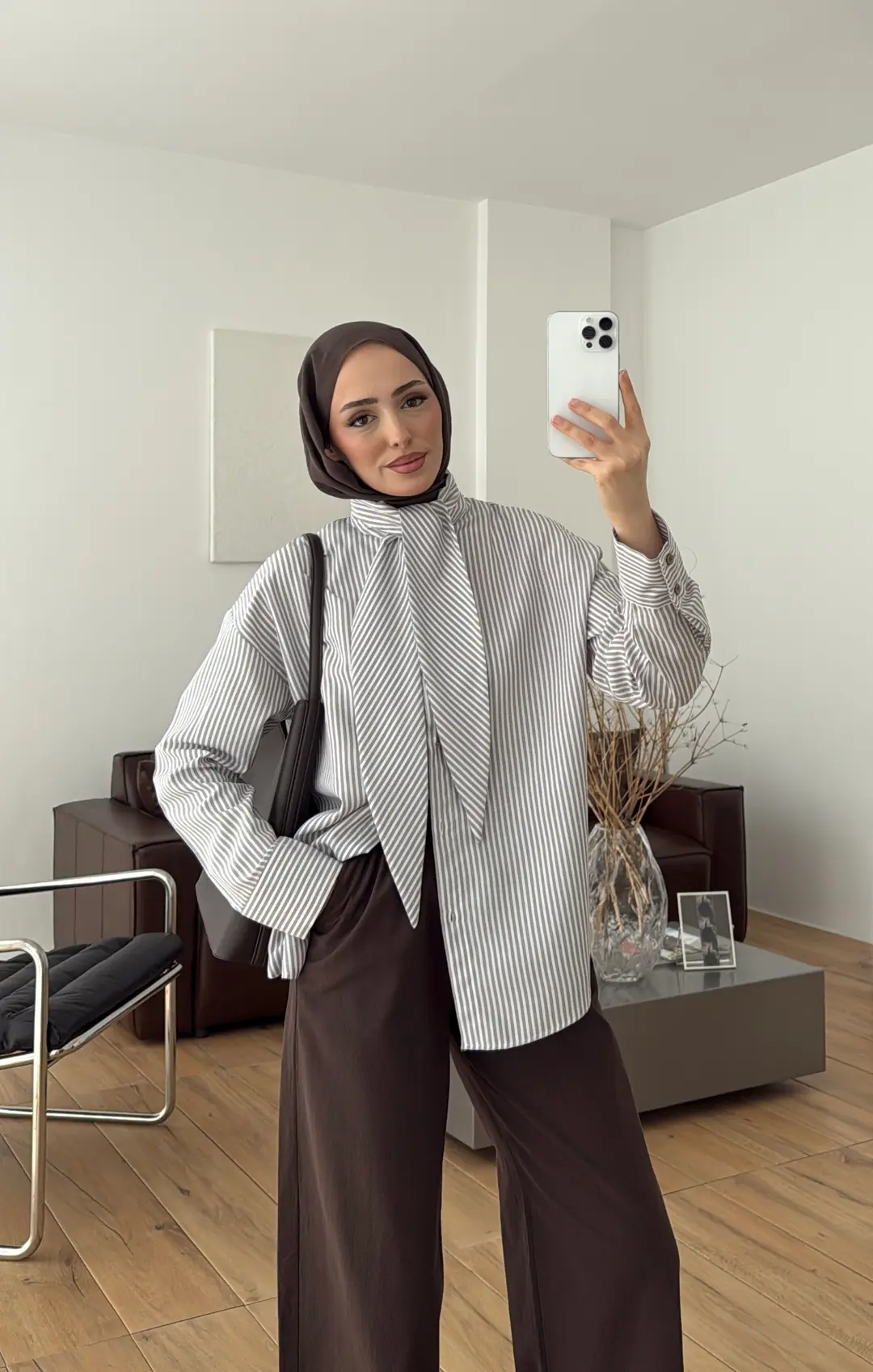 Çizgili Fular Detay Gömlek Vizon