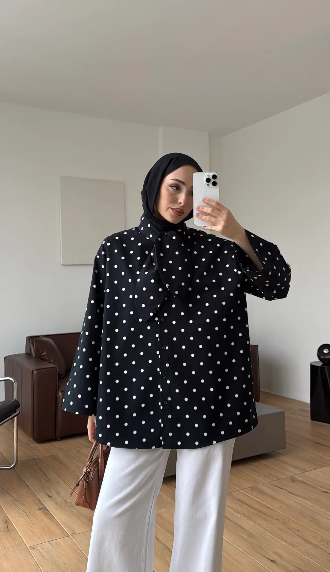 Puantiyeli Bagcıklı Gömlek Siyah