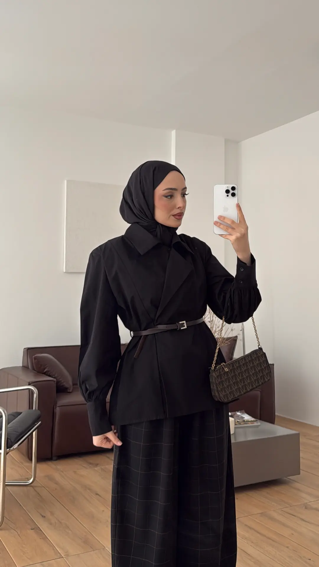 Vatkalı Kemerli Gömlek/Trenc Siyah