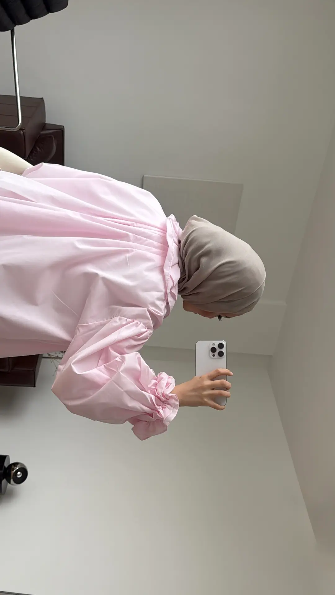 Yakası ve Kolu Fırfırlı Gömlek Pembe