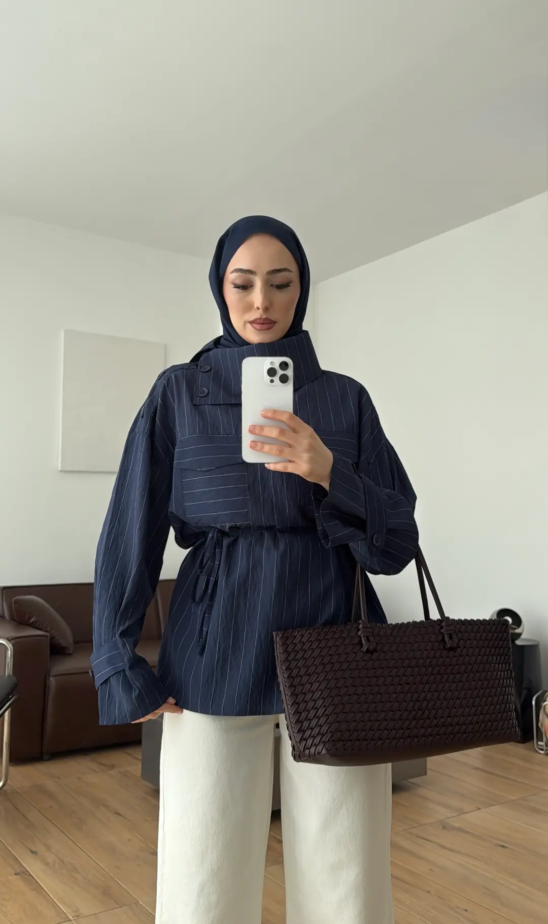 Yakası Düğme Detaylı Çizgili Gömlek Lacivert